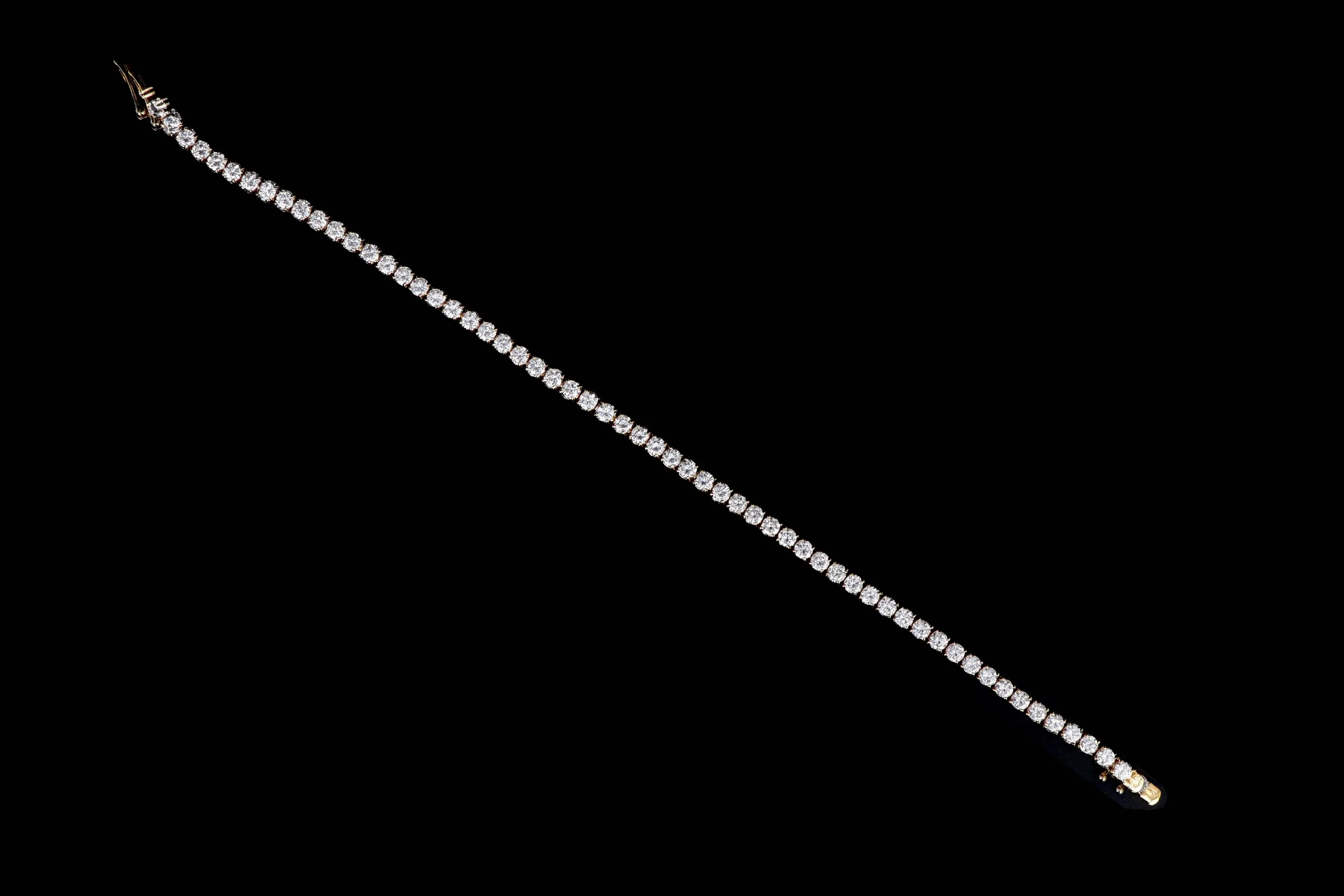 14K Yellow Gold 4.05 Carat Total Weight Round Brilliant Cut Diamond Tennis Bracelet