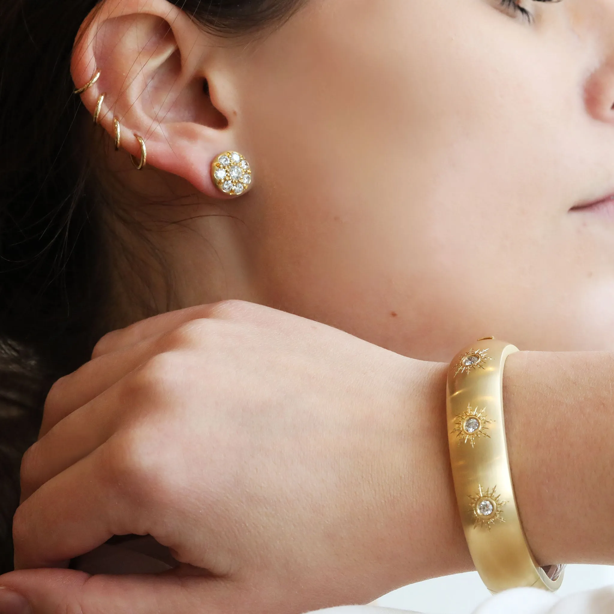 18K Gold "Bombe" Hinge Bracelet with Six "Sunburst" Diamonds