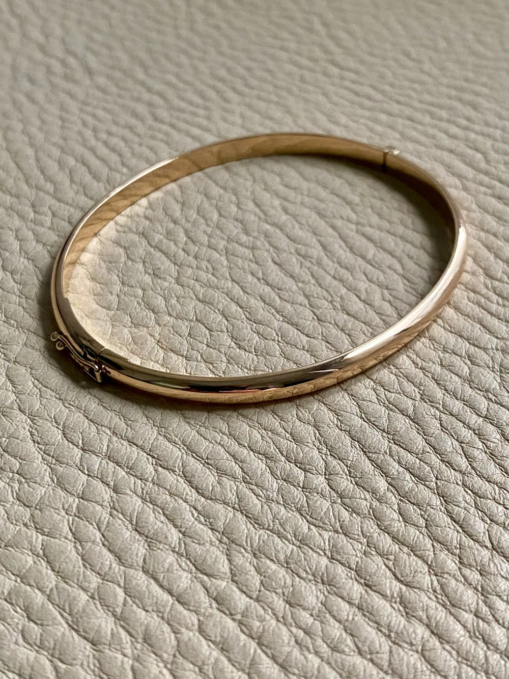 1978 Swedish vintage SOLID 18k gold hinged bangle 18.2g - Size 6 7/8