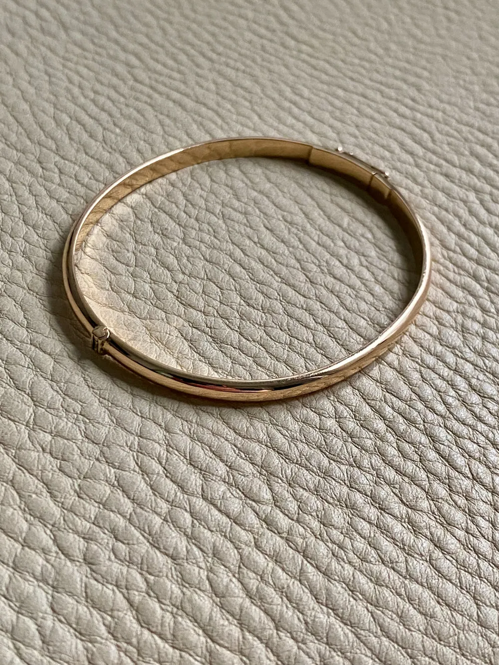 1978 Swedish vintage SOLID 18k gold hinged bangle 18.2g - Size 6 7/8