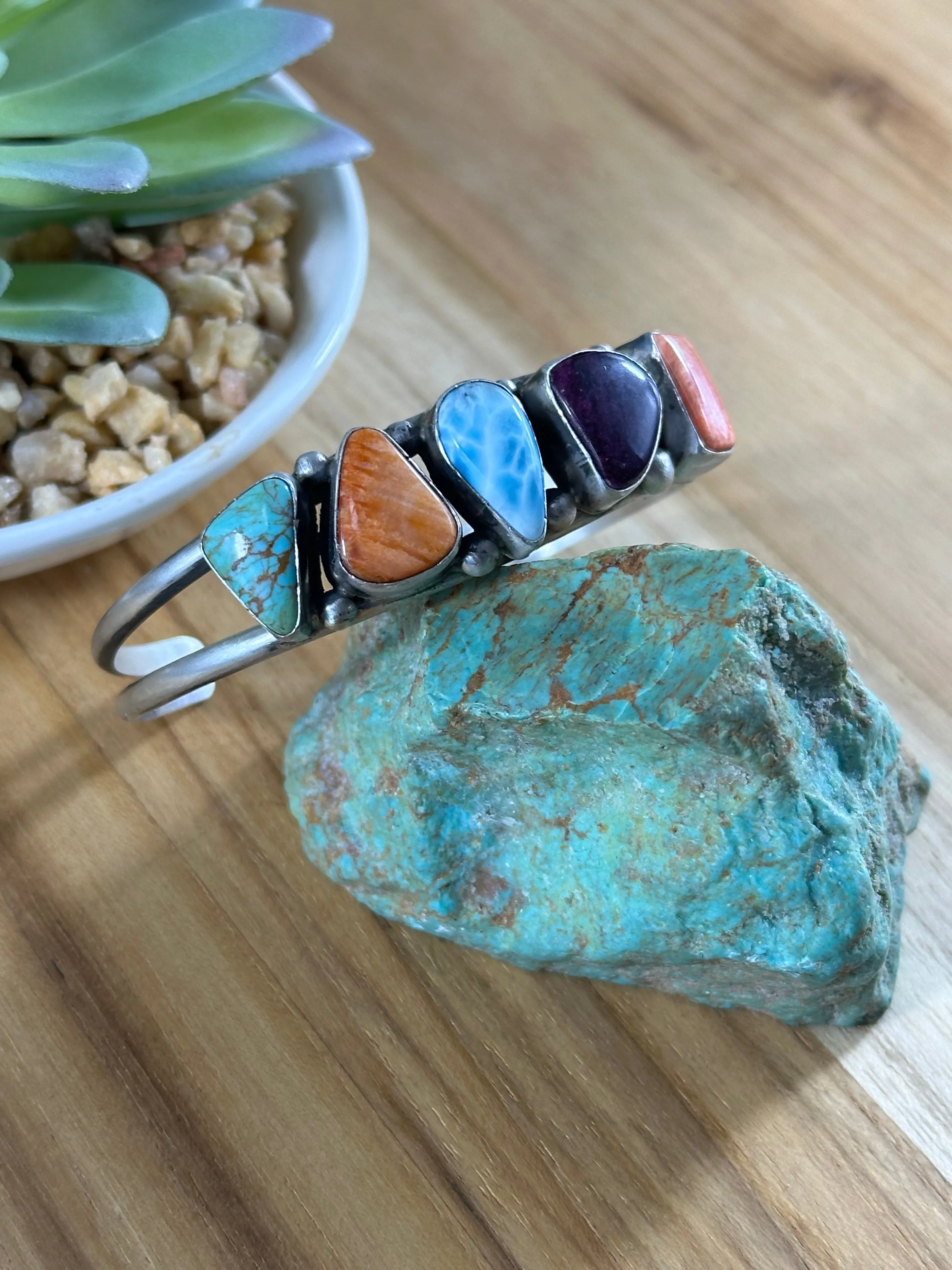 5 Multi-Stone Cuff