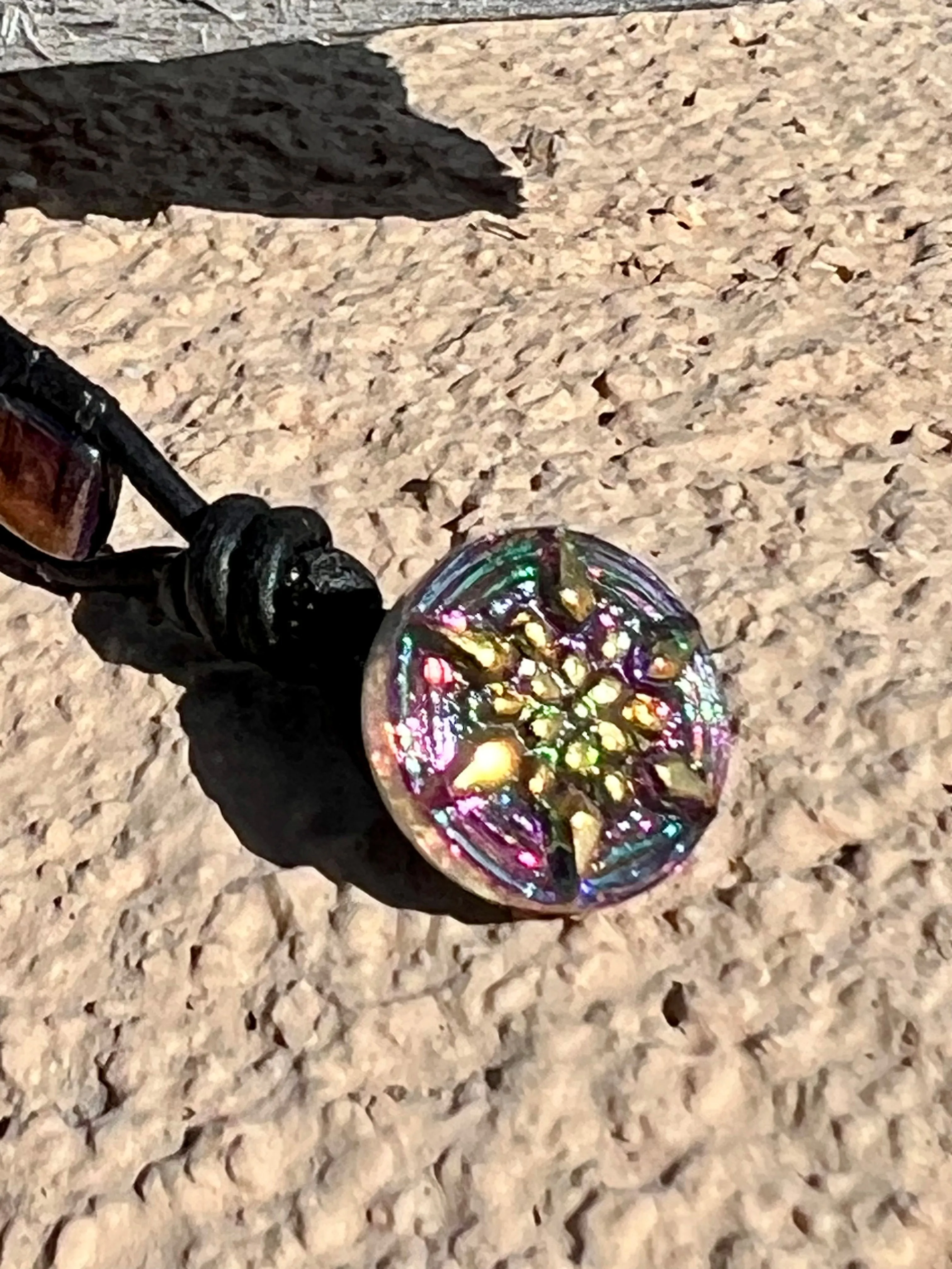 Ammonite bracelet: iridescent dark blue/purple