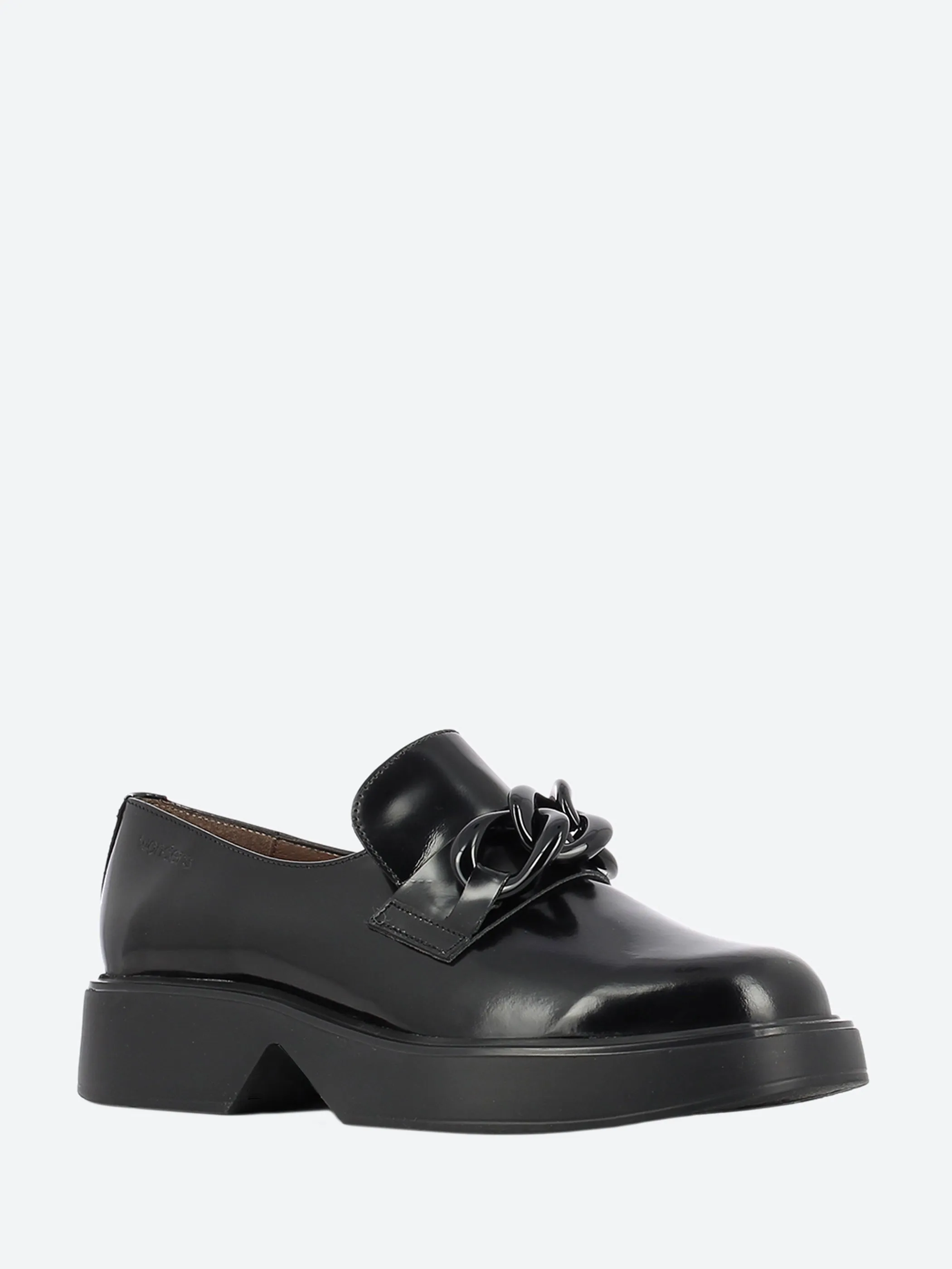 B-8220 Loafer