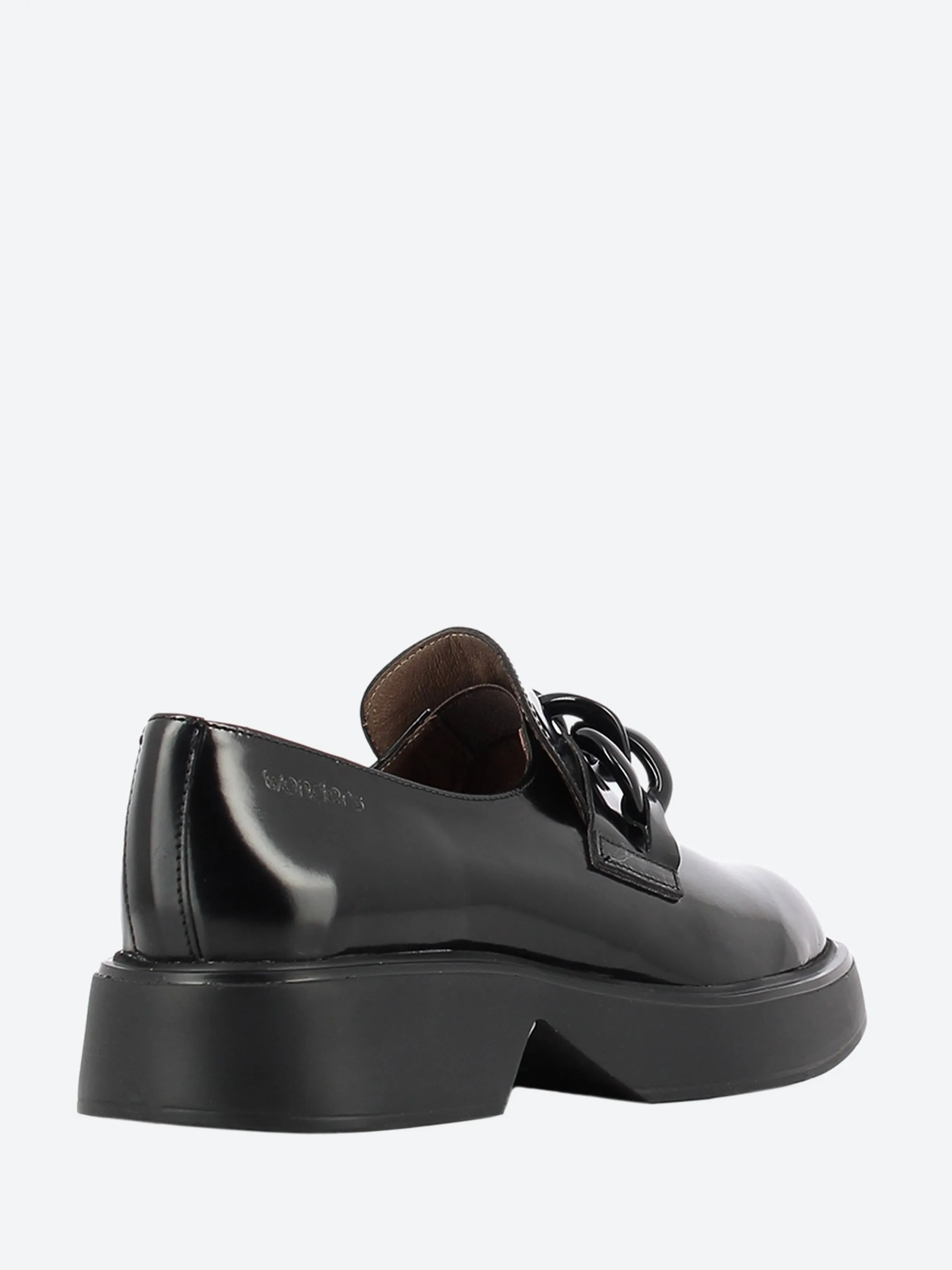 B-8220 Loafer