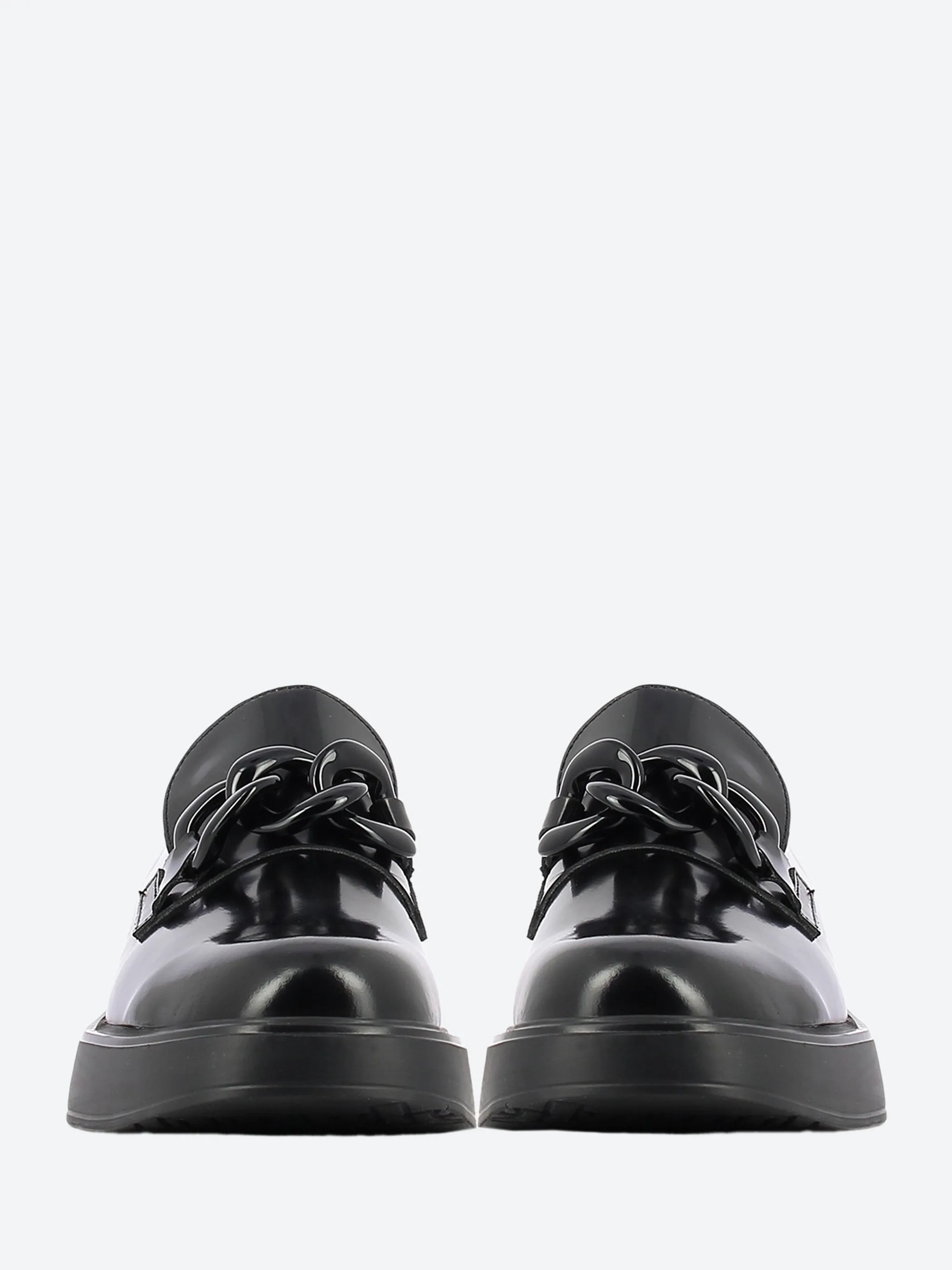 B-8220 Loafer