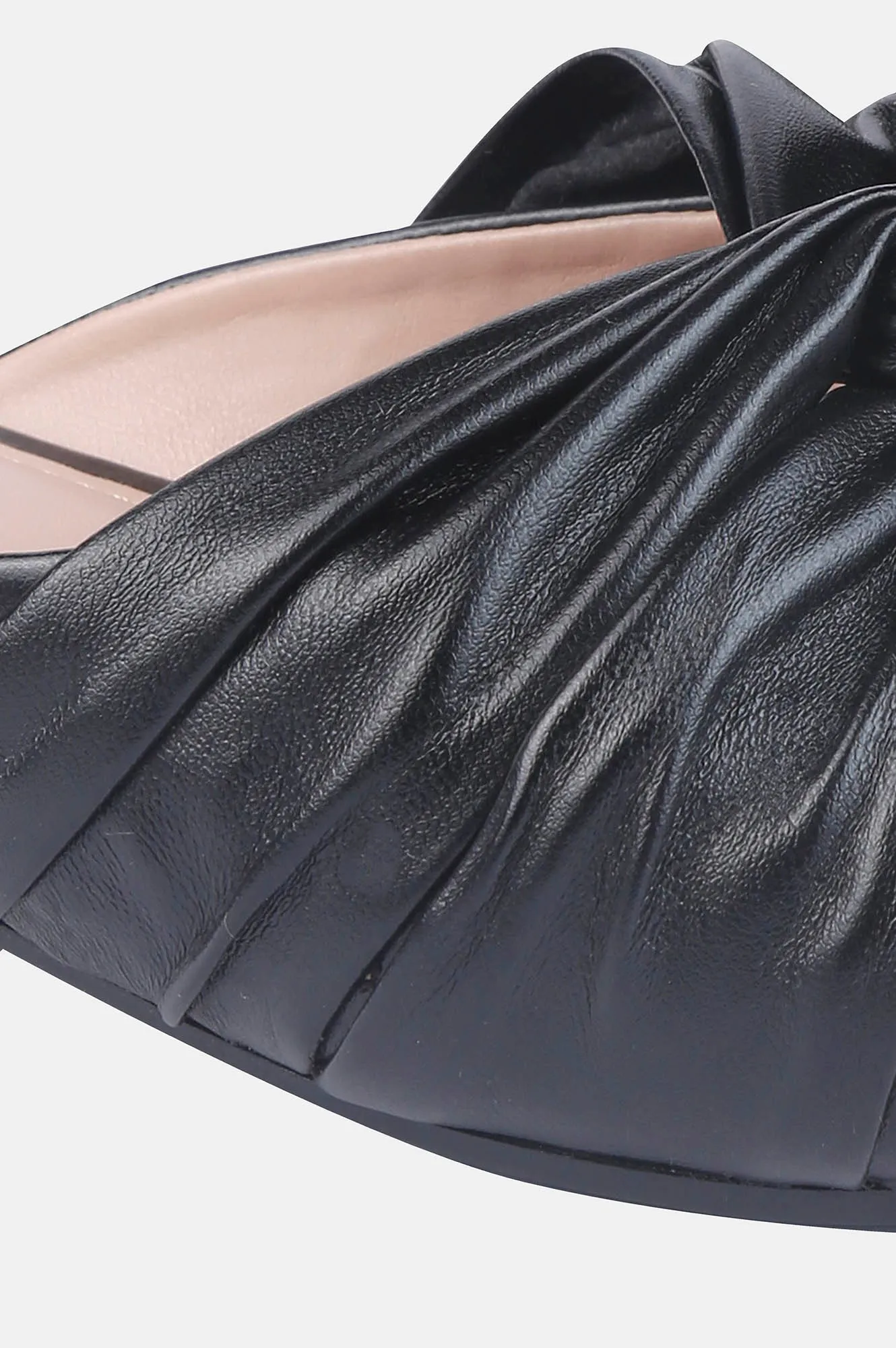 Black Pointed Toe Solid Flat - ZCandice