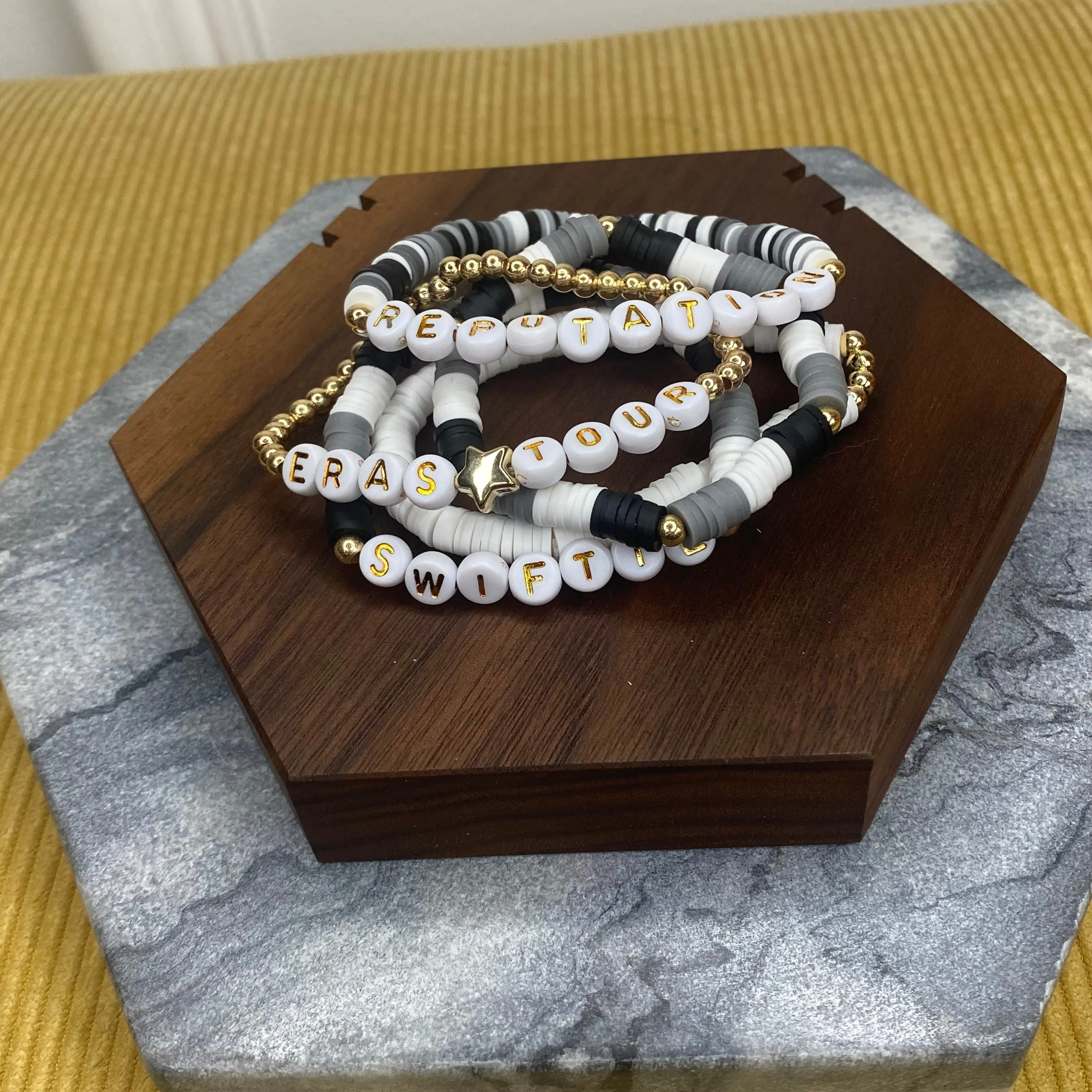 Bracelet - Friendship Bracelets - Reputation