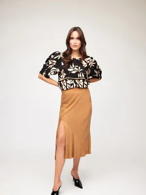 brielle midi skirt in camel