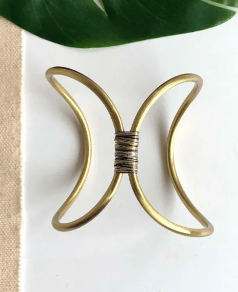 Butterfly Thread Cuff