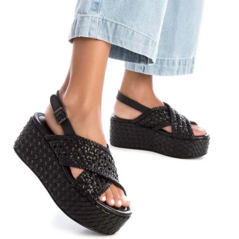 Carmela Black Leather Crossover Flatform Sole Sandals