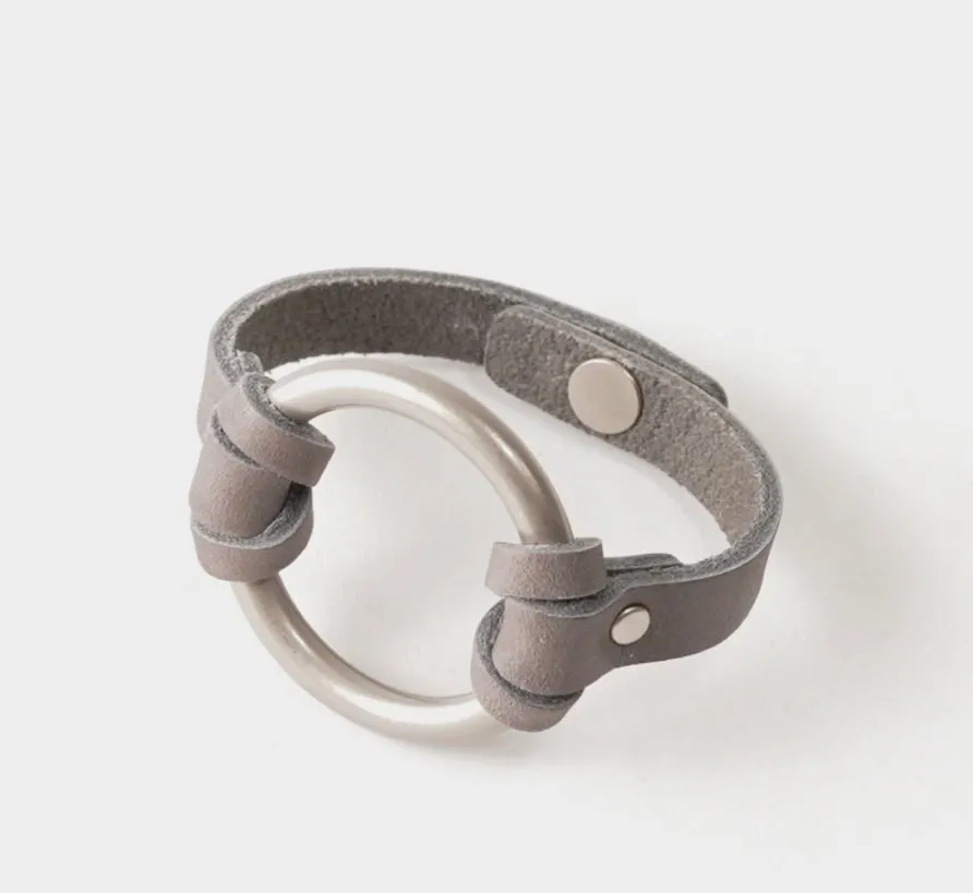Chinati O-Ring Leather Bracelet-Gray
