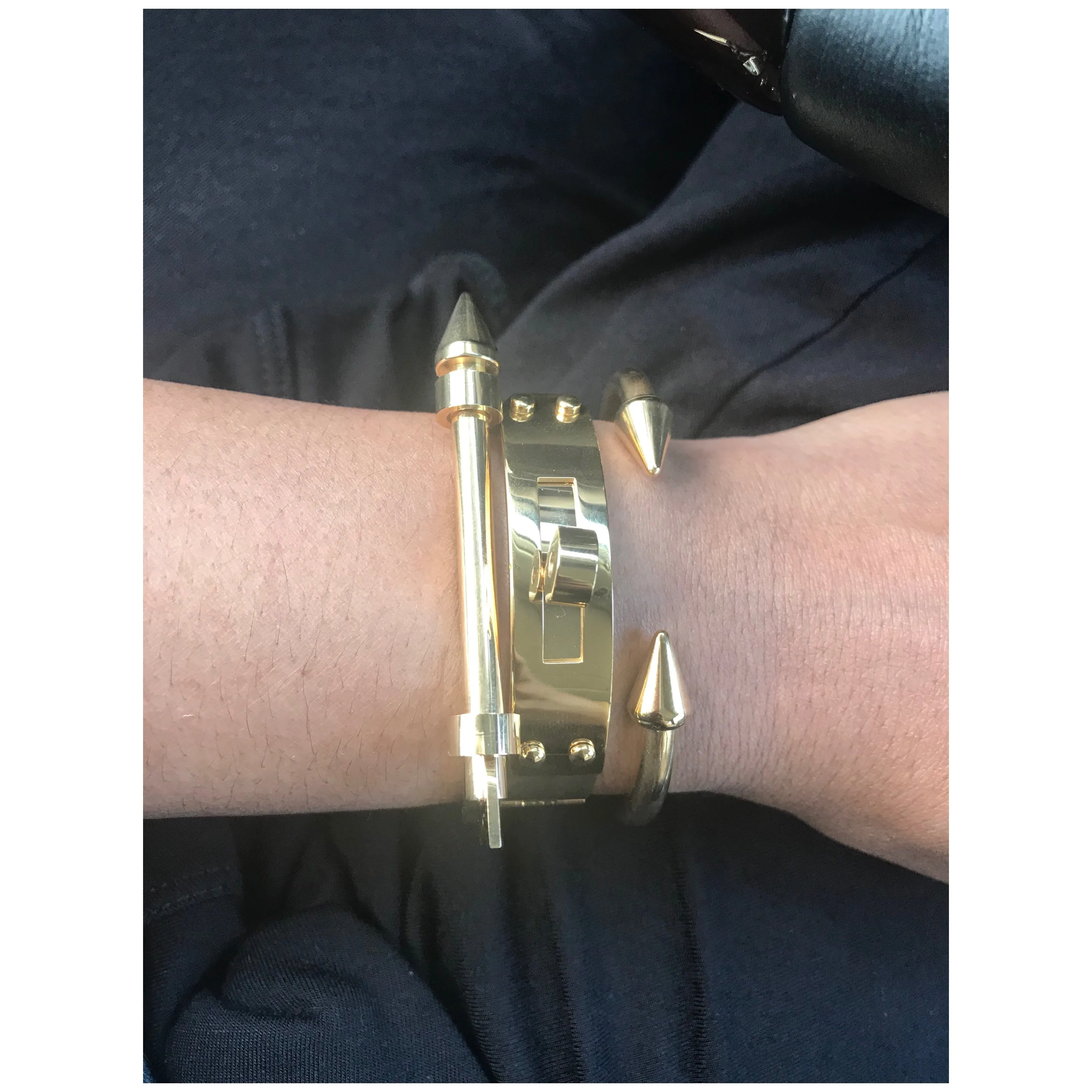 Cori Arrow Bracelet