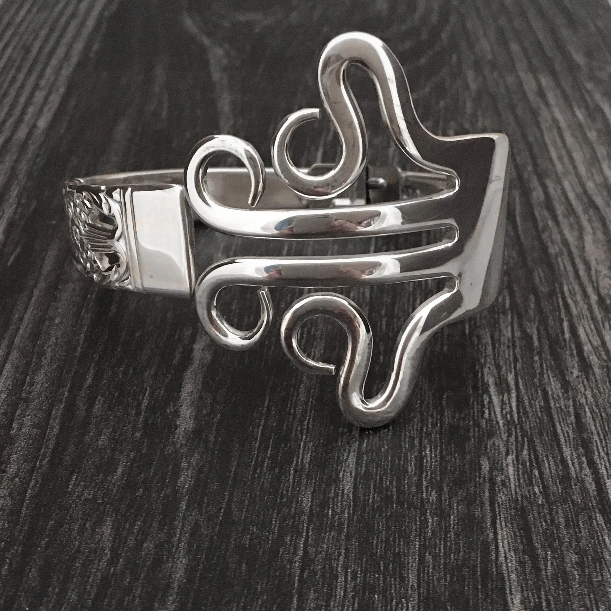 Curly 3 Fork Bracelet