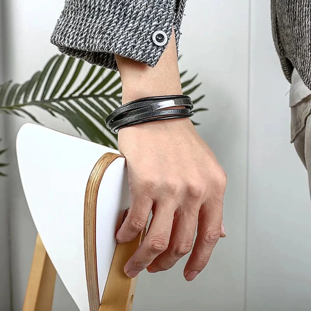 Customized Multi Layer Black Silver Leather Wrist Wrap ID Bracelet for Men