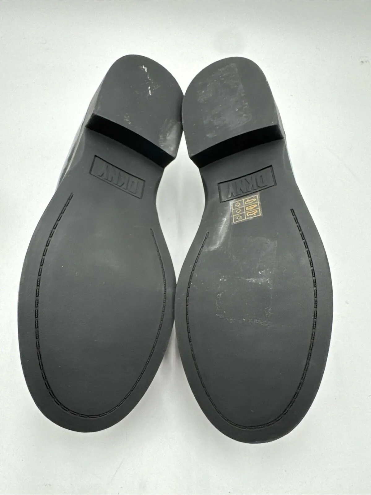 DKNY Women's Ivette Slip-On Penny Loafer Flats Color Black Patent Size 6M - Very Good