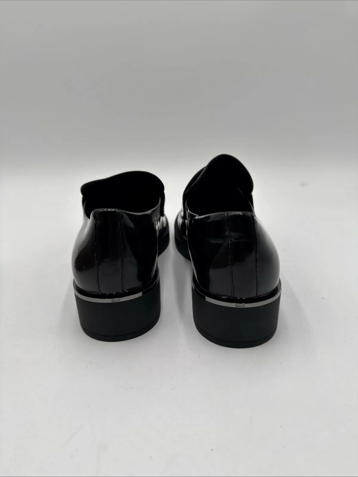 DKNY Women's Ivette Slip-On Penny Loafer Flats Color Black Patent Size 6M - Very Good