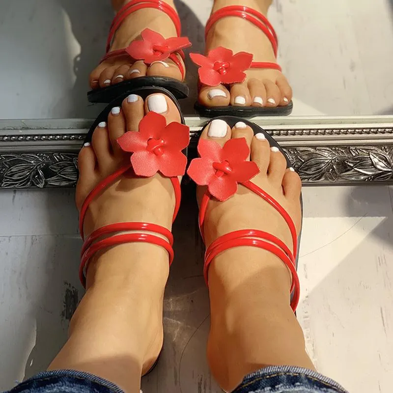 Floral Embellished Toe Ring Casual Sandals