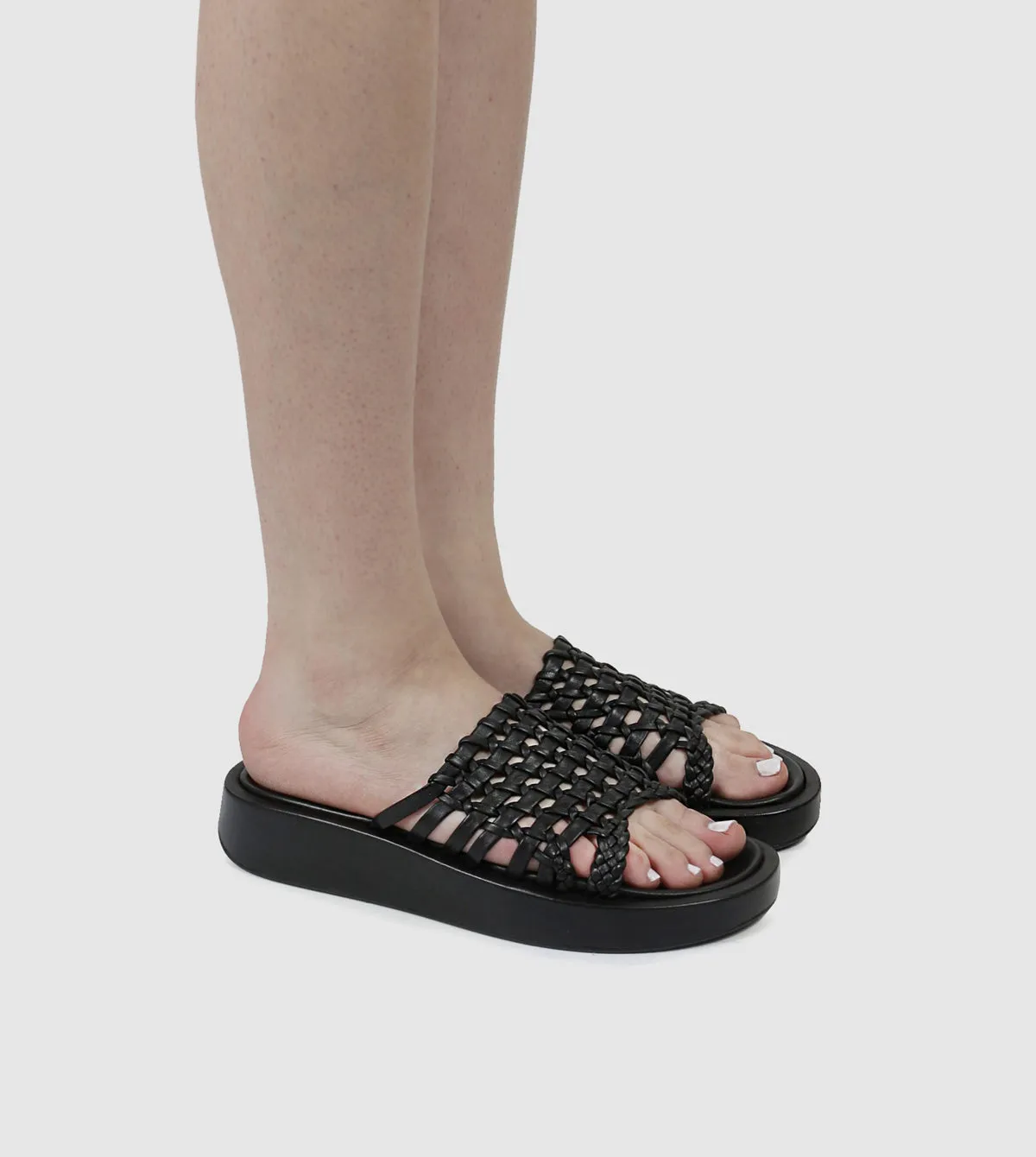 Genesia Slides by Sempre Di