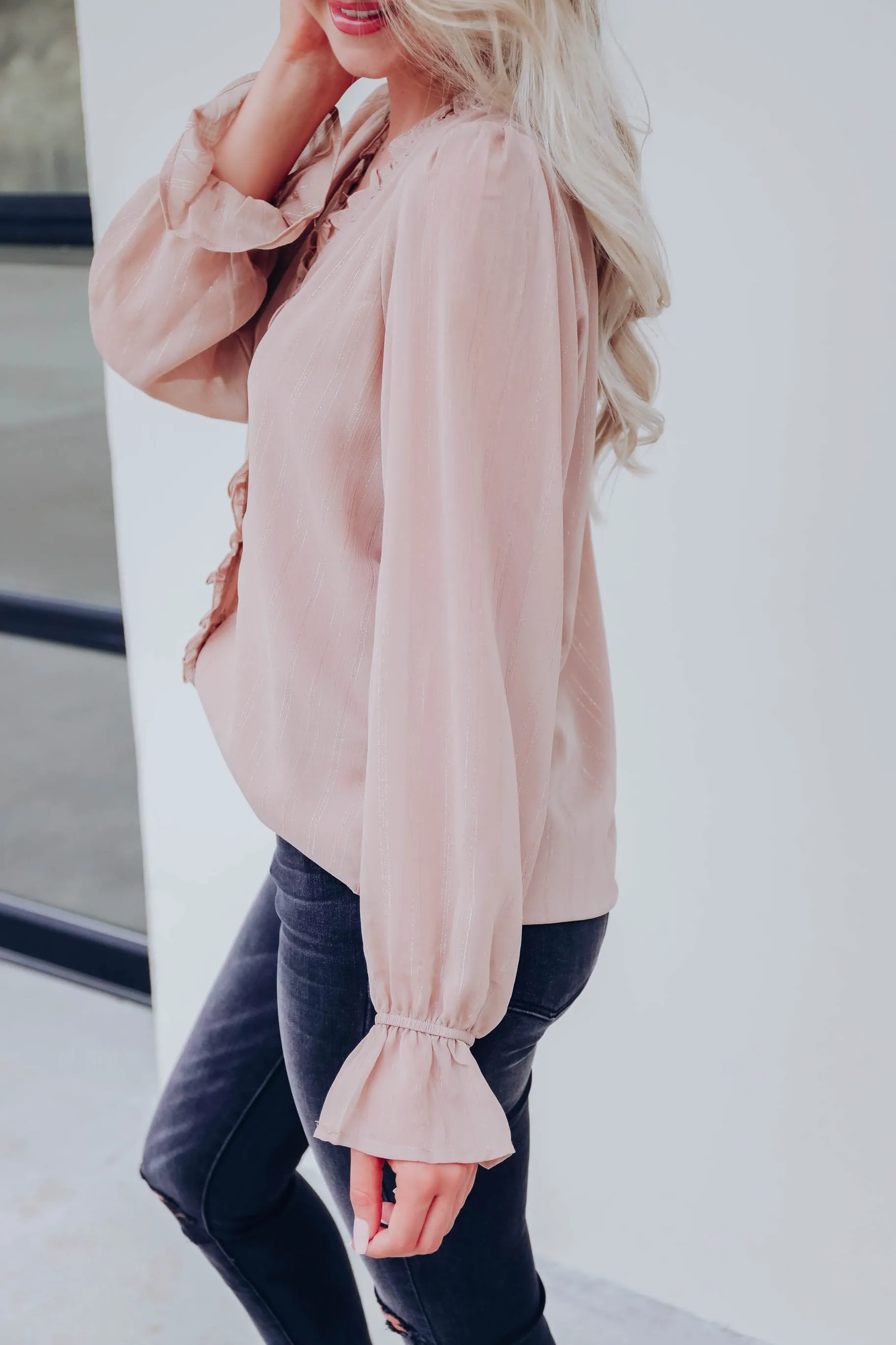Got to Go Pearl Top - Taupe