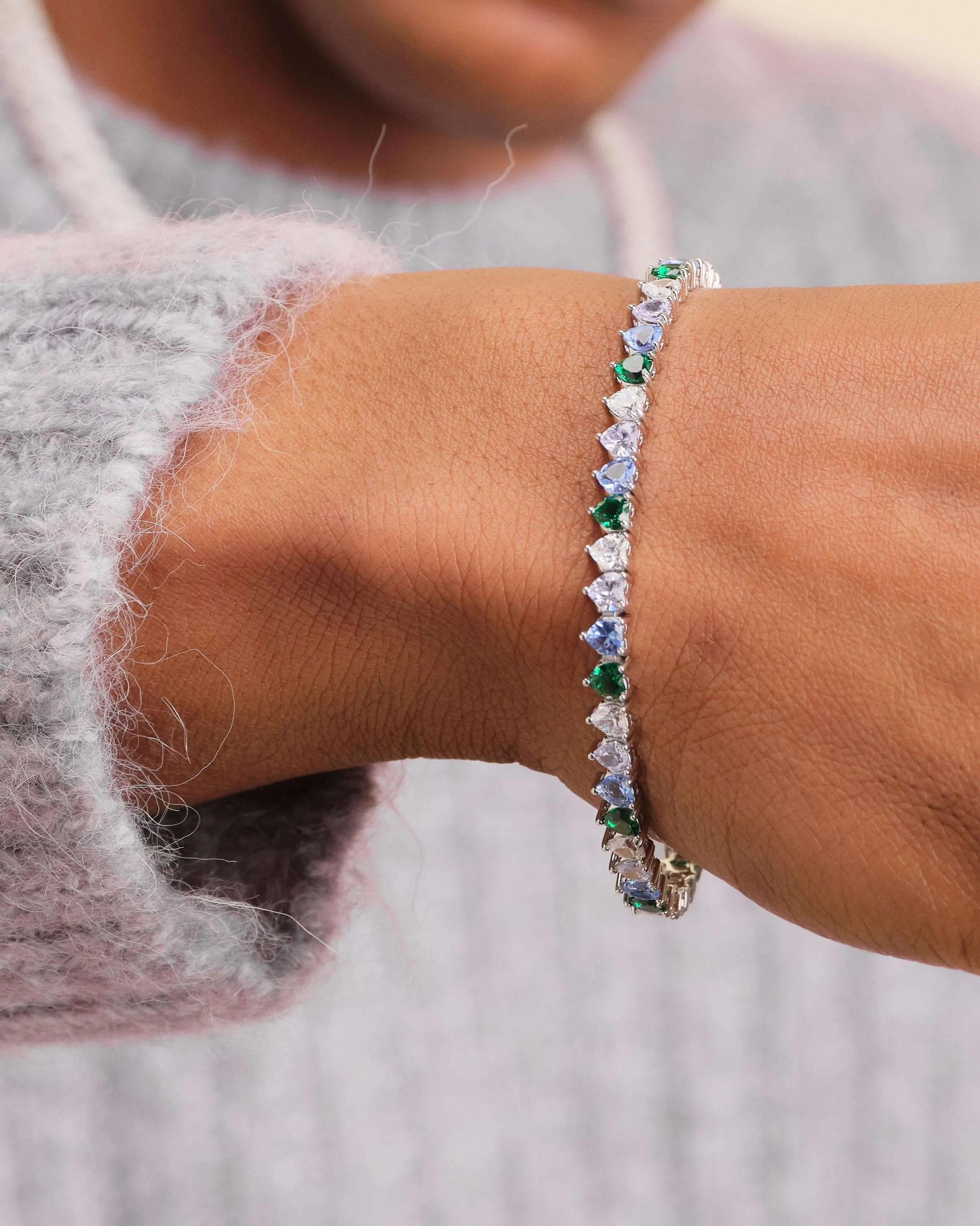 Heart Tennis Bracelet - Silver