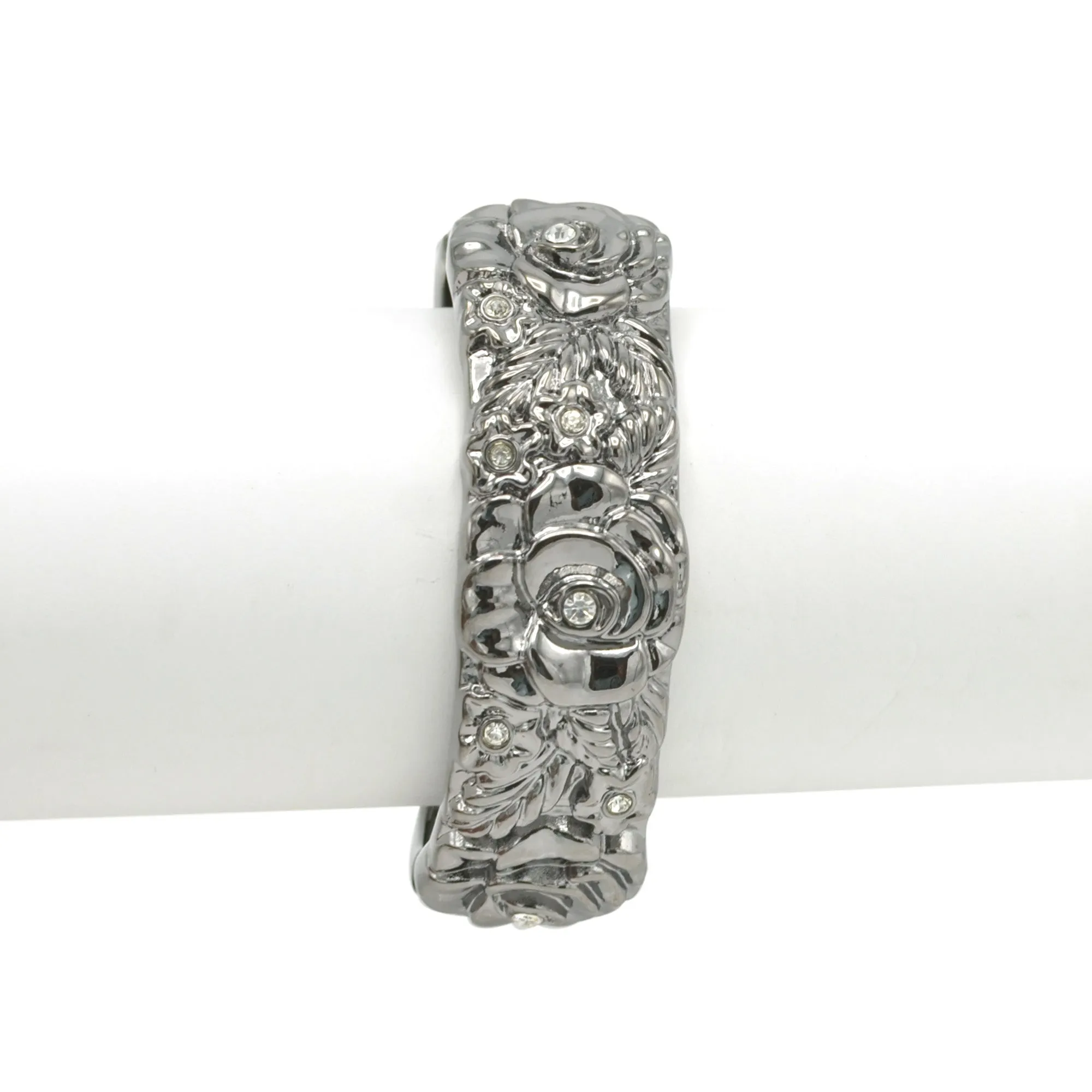 HEMATITE TONE METAL FLOWER DESIGN AND CRYSTAL HINGED BRACELET# FW-B7562S