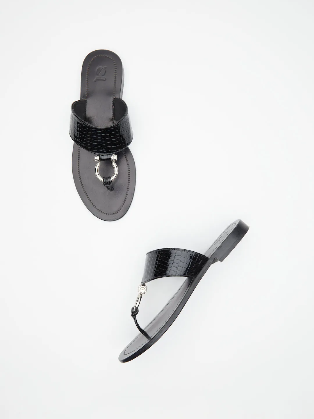 HORSE SHOE THONGS