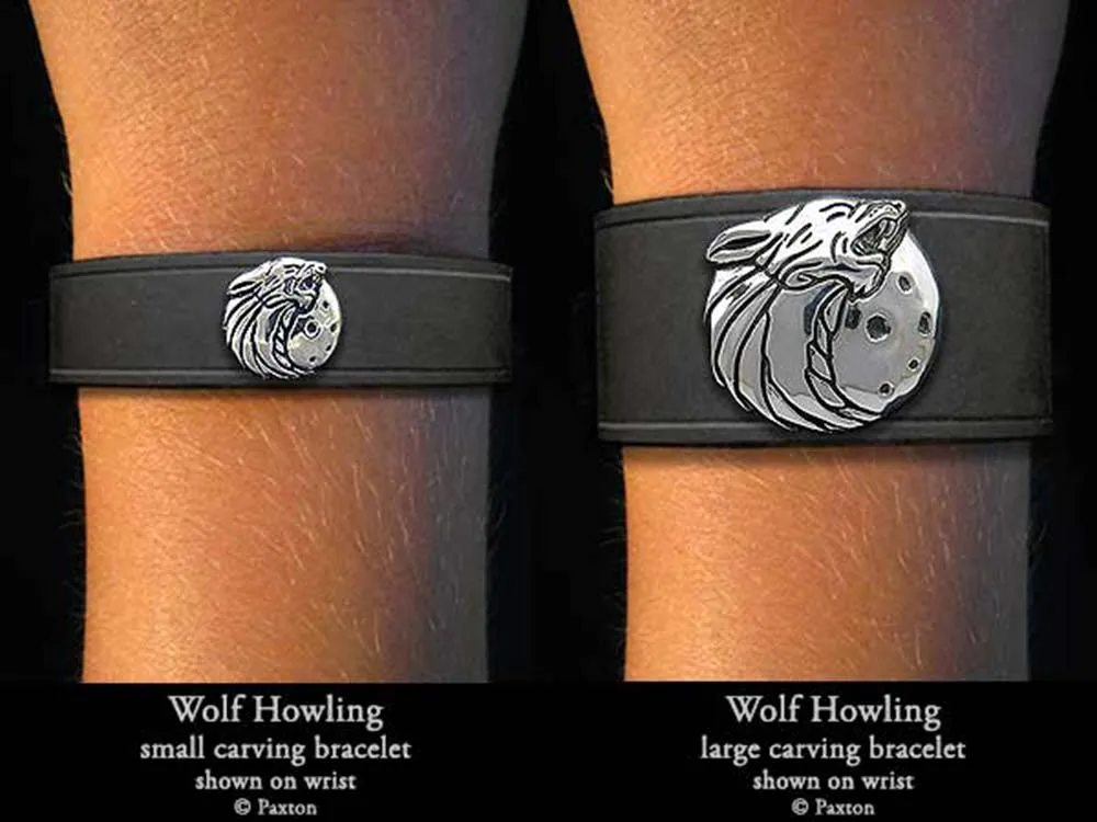 Howling Wolf Head Bracelet Sterling Silver on Genuine Leather