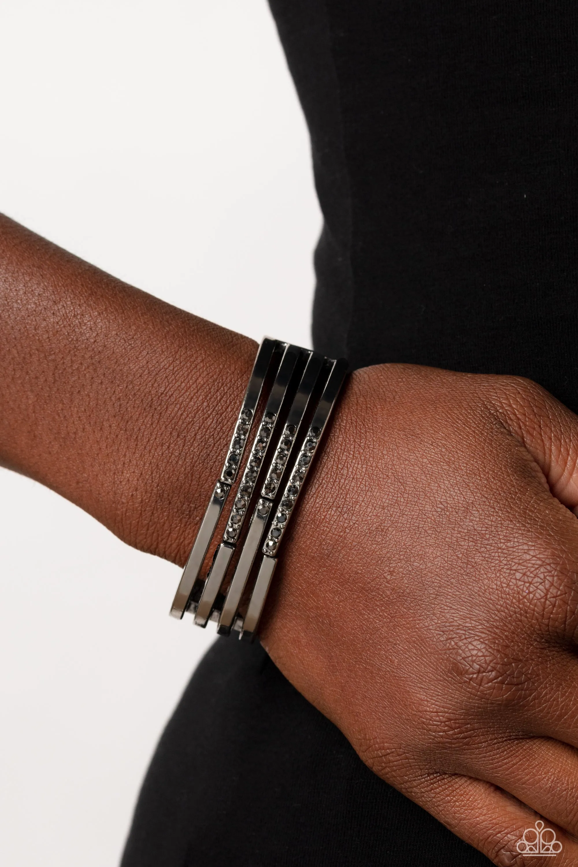 Labyrinth Lure - Black (Gunmetal) Bracelet