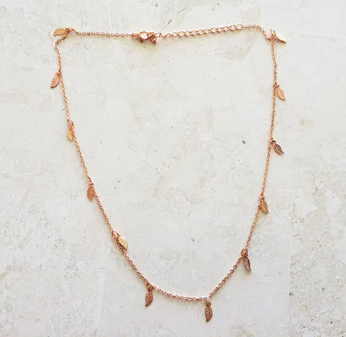 Leaf Necklace Short Rose Gold