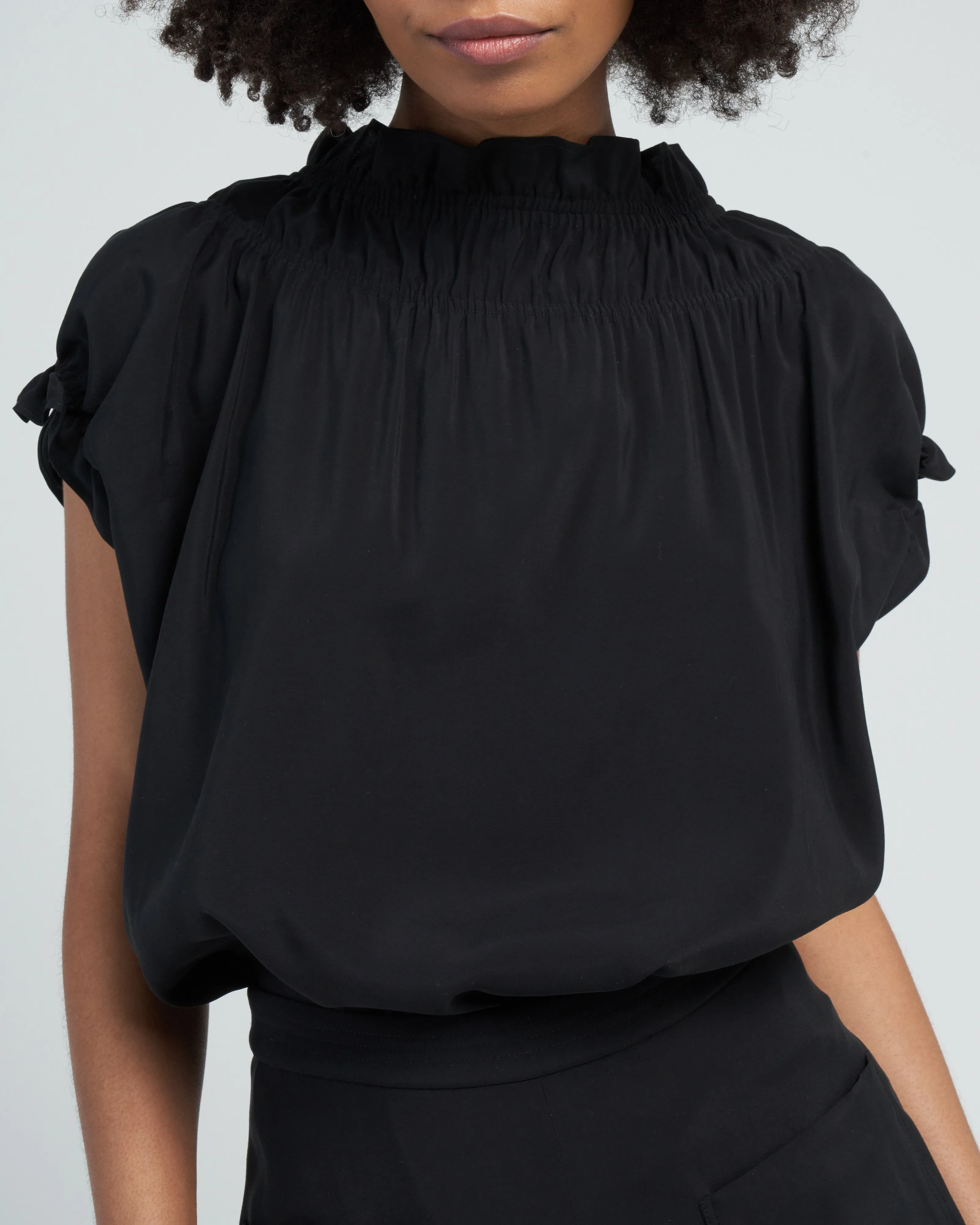 memoir 1 ruched cap sleeve - black