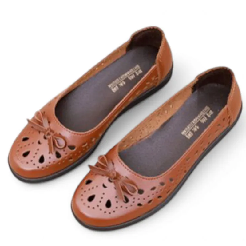 Merendy Semplicità Round Toe Slip-On Leather Black Ballerina Shoes with Burgundy Ballet Flats