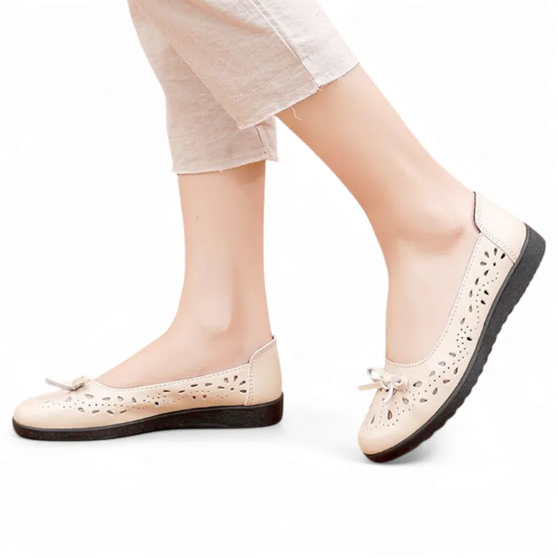 Merendy Semplicità Round Toe Slip-On Leather Black Ballerina Shoes with Burgundy Ballet Flats
