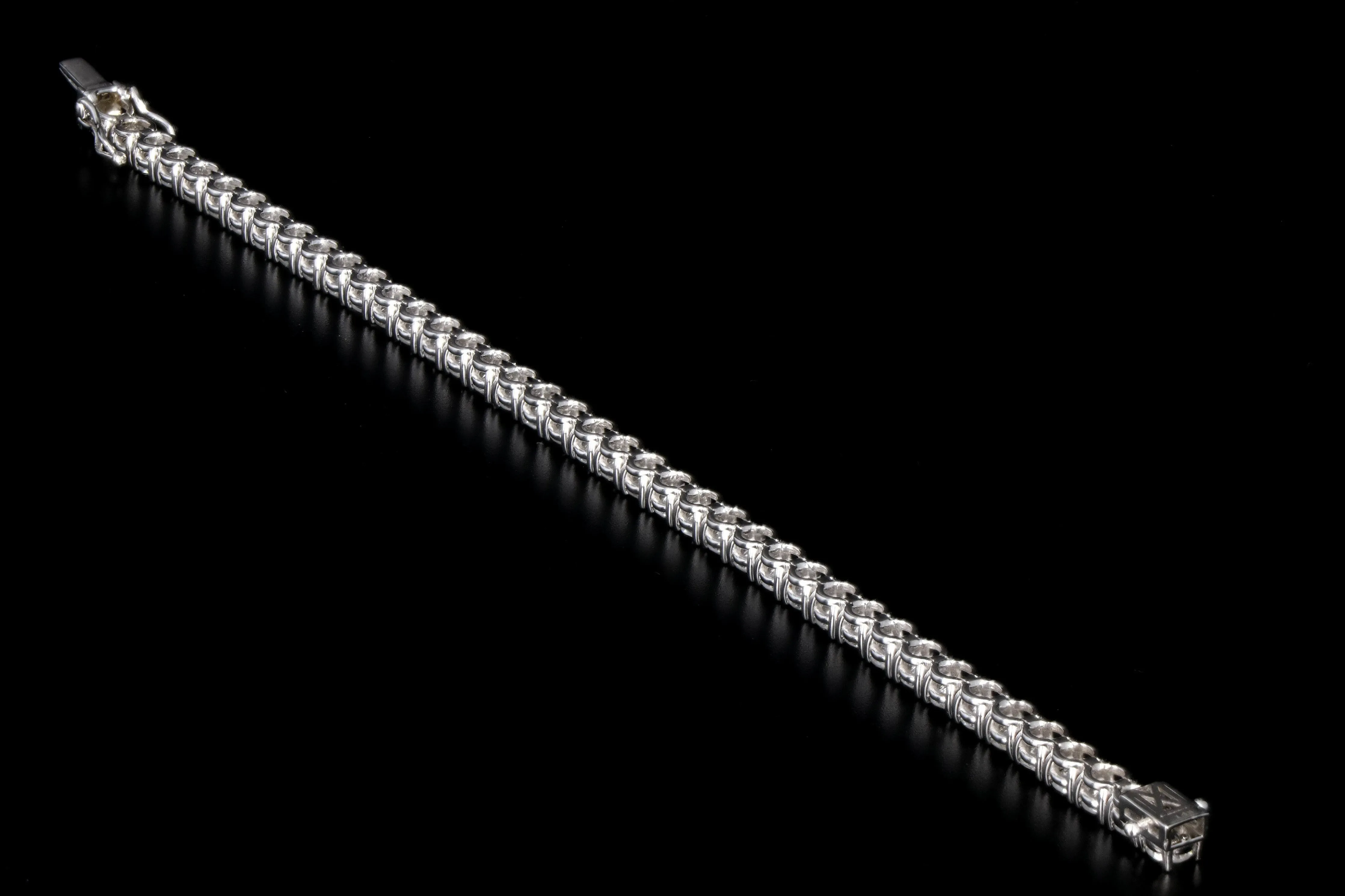 New 14K White Gold 10.39 Carat Diamond Tennis Bracelet