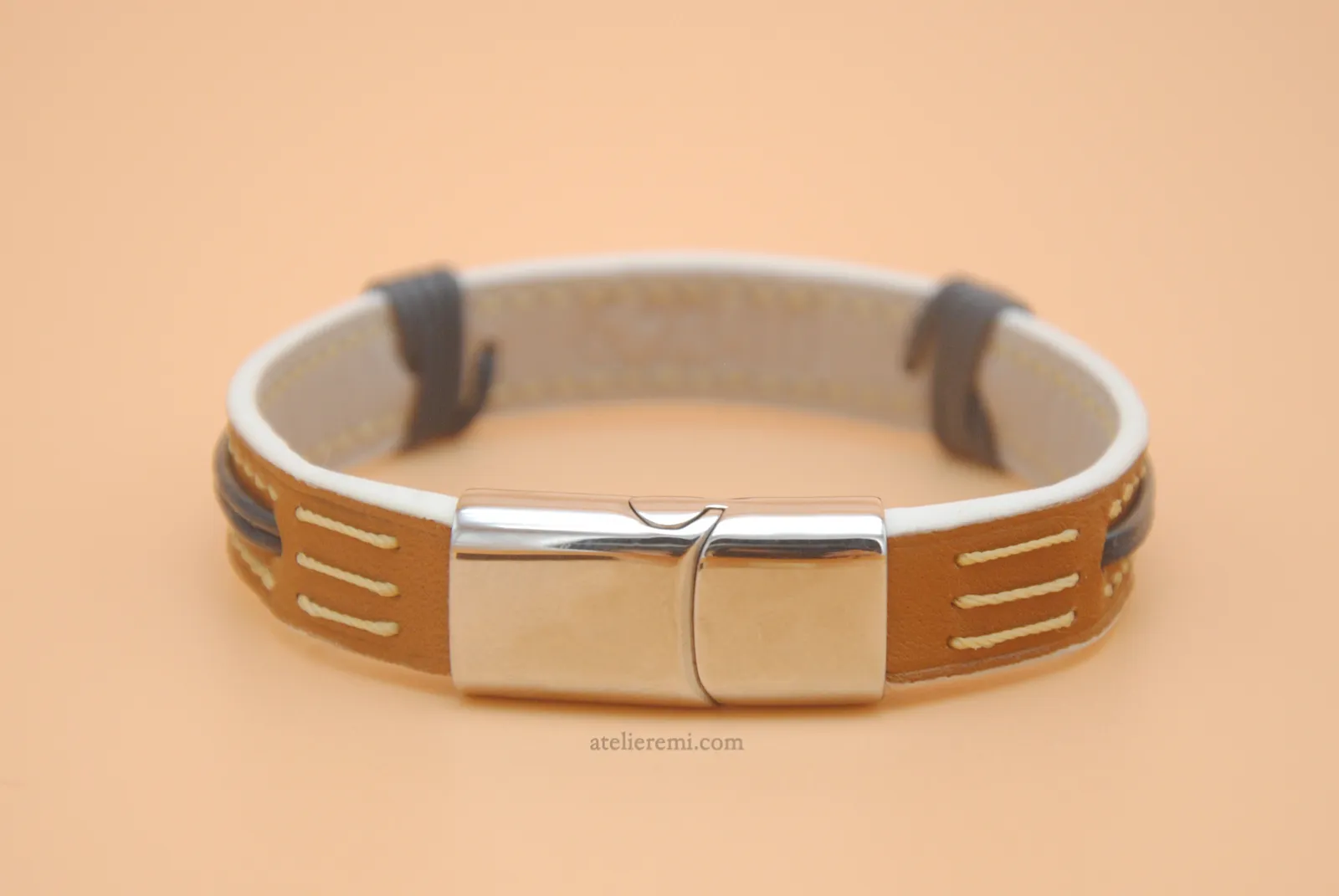 No. B02G | Grace Bracelet Set (Goatskin Lined Interior)