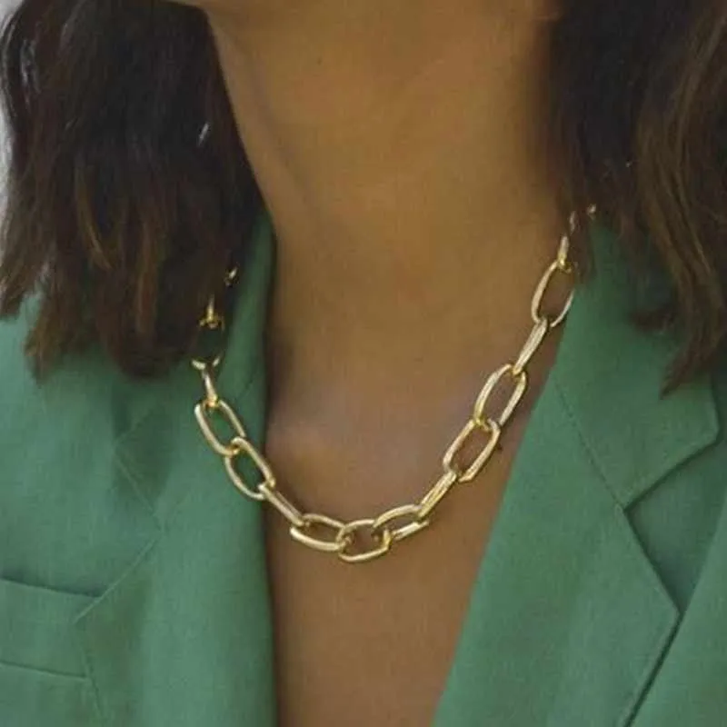Pack of 2 Heart Lock & Chunky Chain Layered Pendant