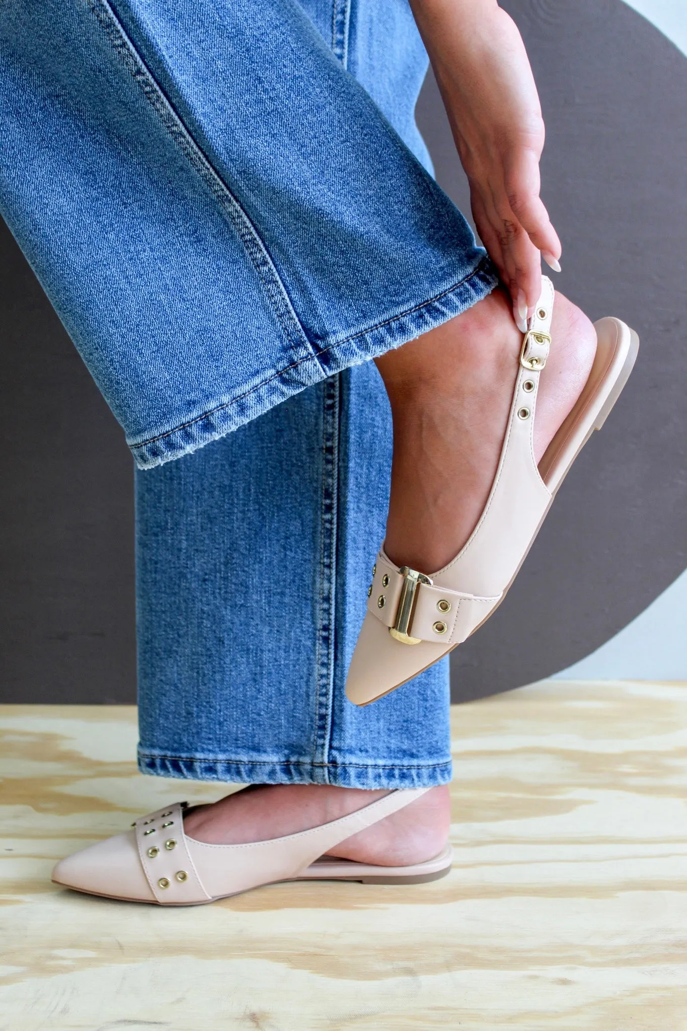 Polished Look Pointed Flat • Blush