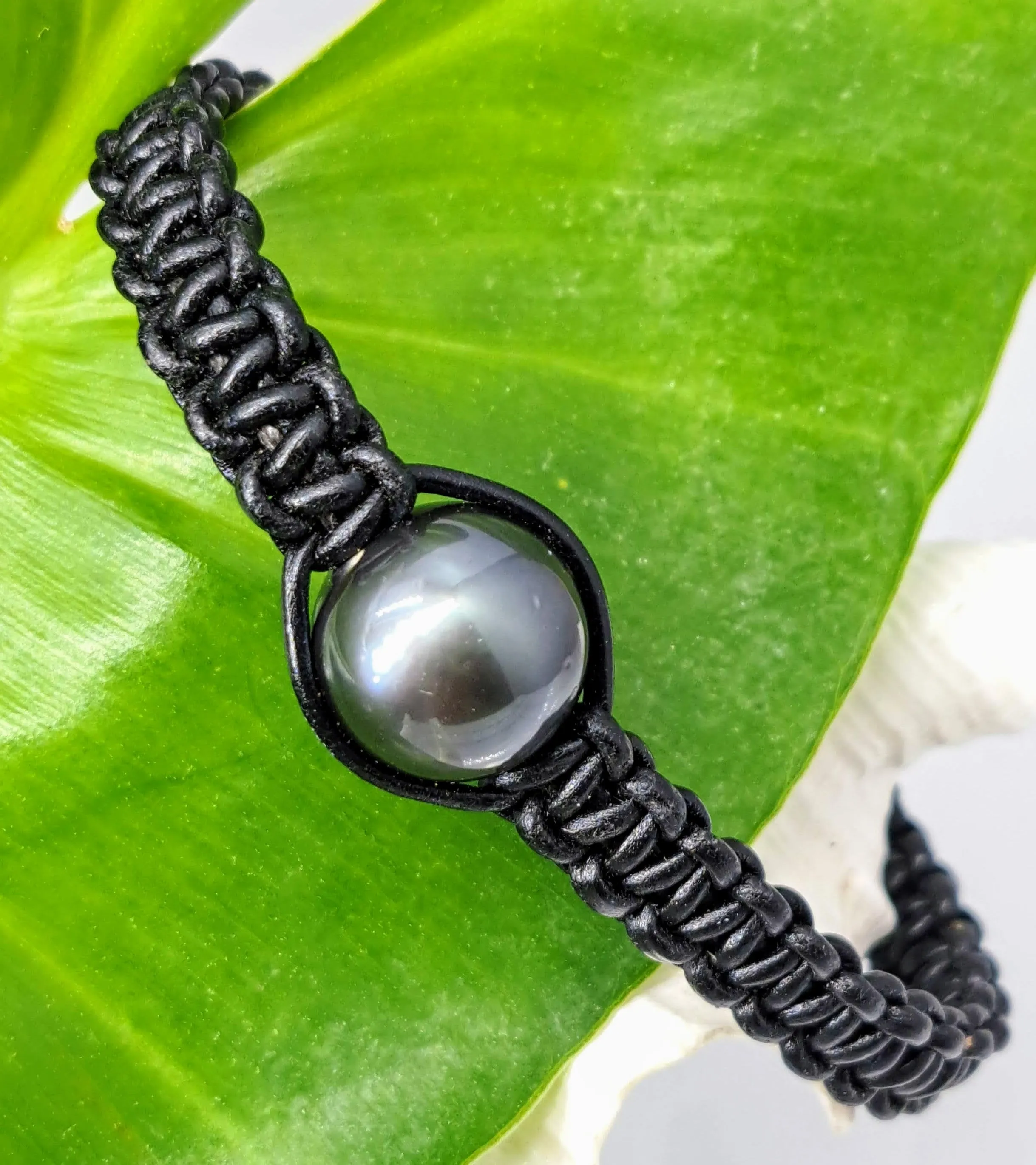 "Bora Bora & Mora!" 7.25" Bracelets - Tahitian Pearls, Leather