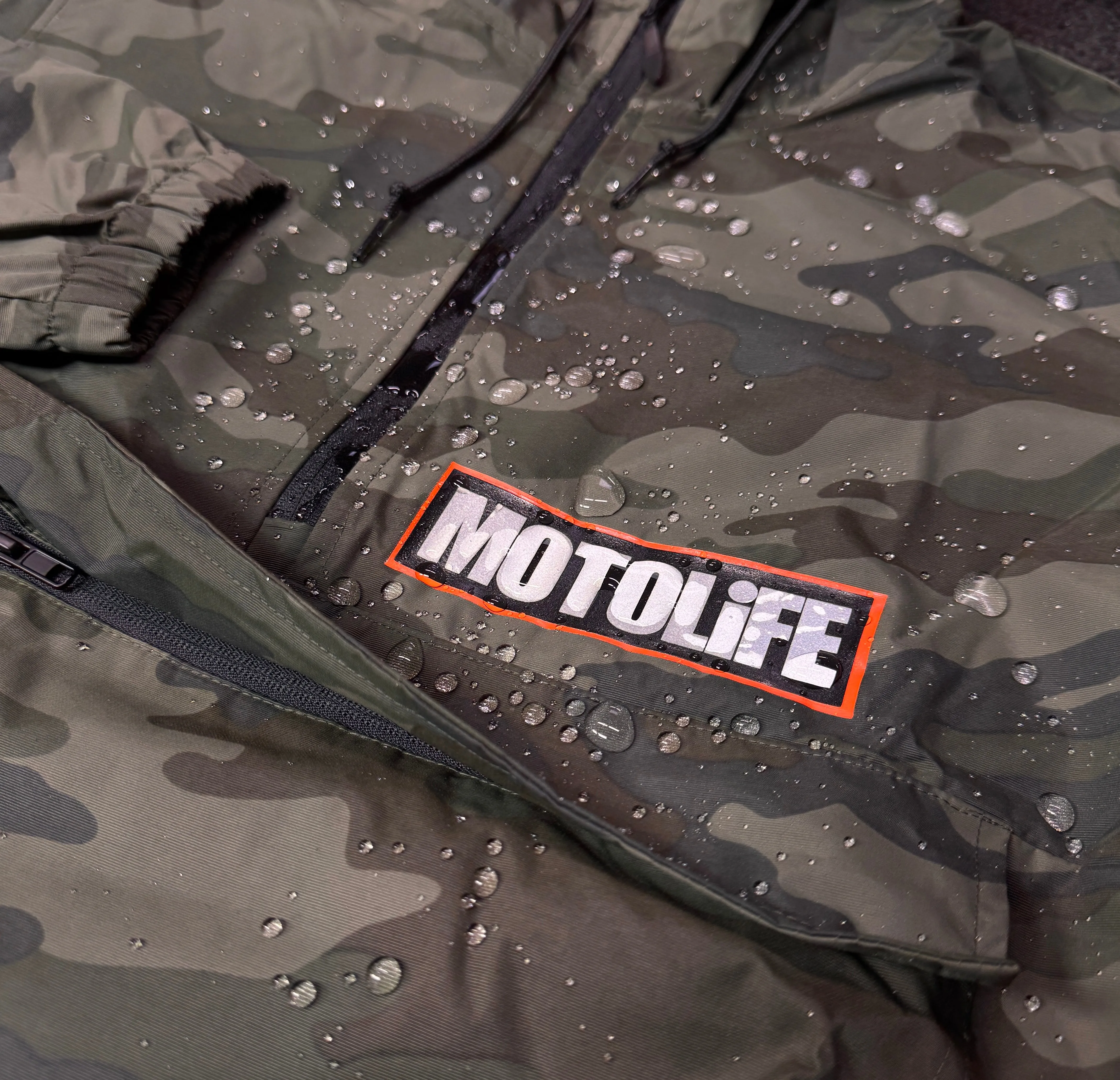 "WET RiDE" Forest Camo Anorak