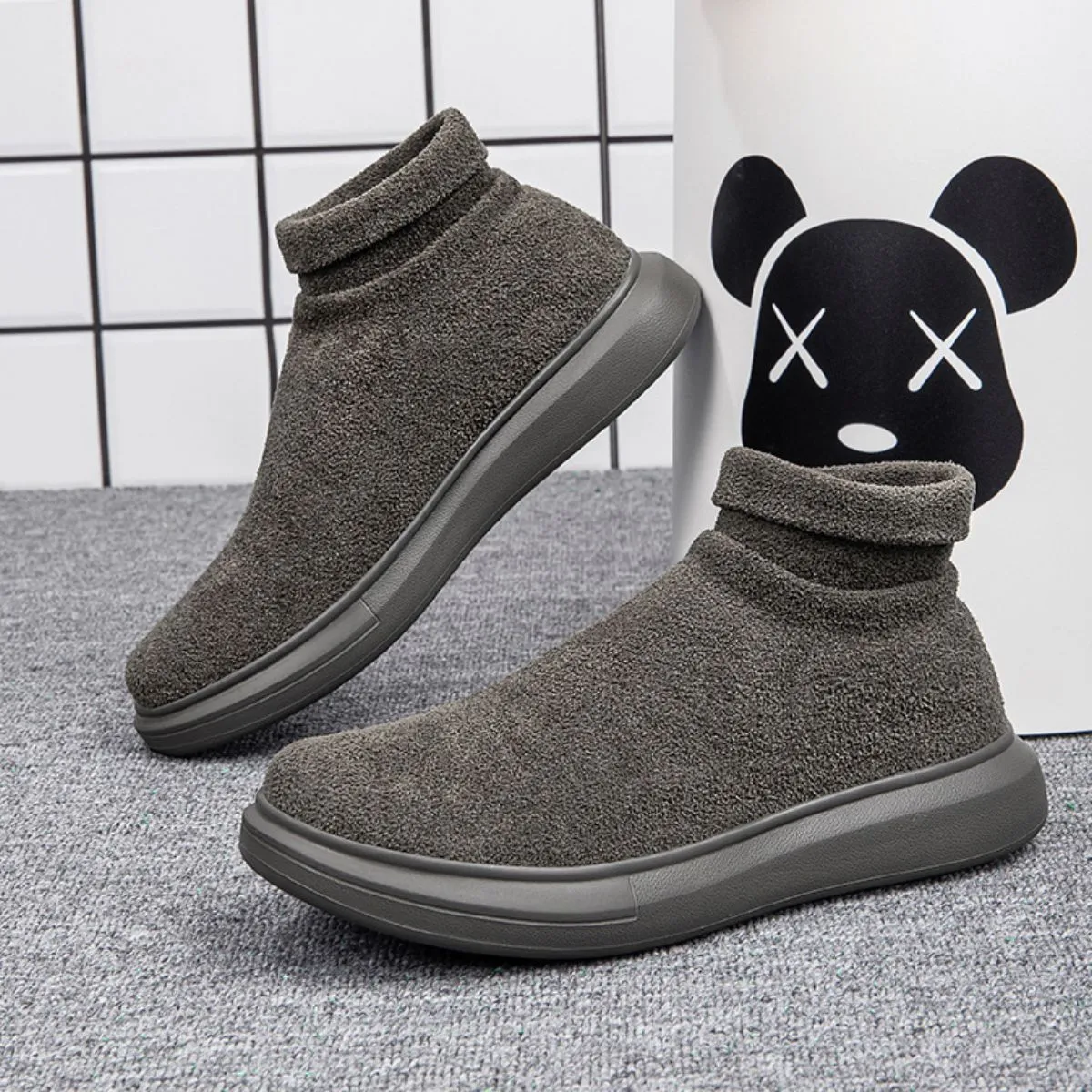 Round Toe Platform Sneakers