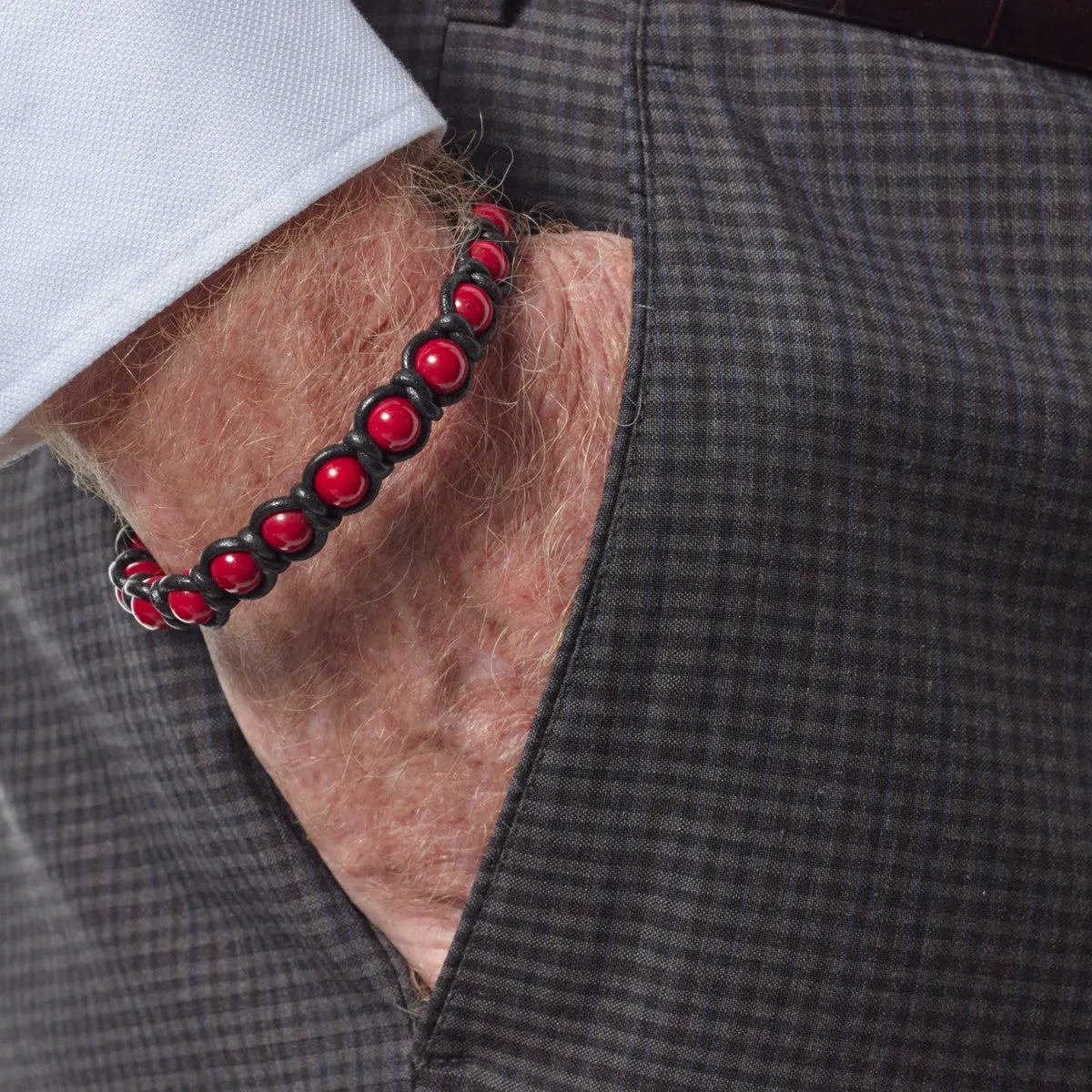Scott Kay Red Shell Pearl and Leather Bracelet with Sterling Silver Lobster Clasp