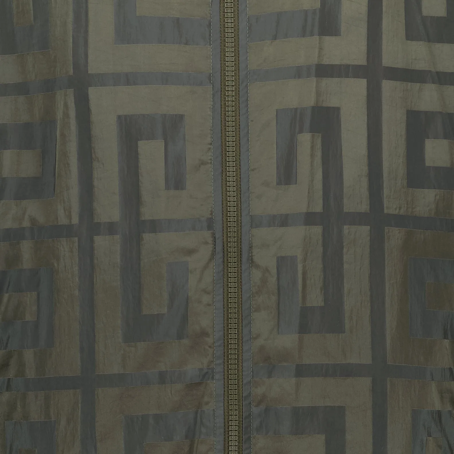 Sleek 4G Print Windbreaker