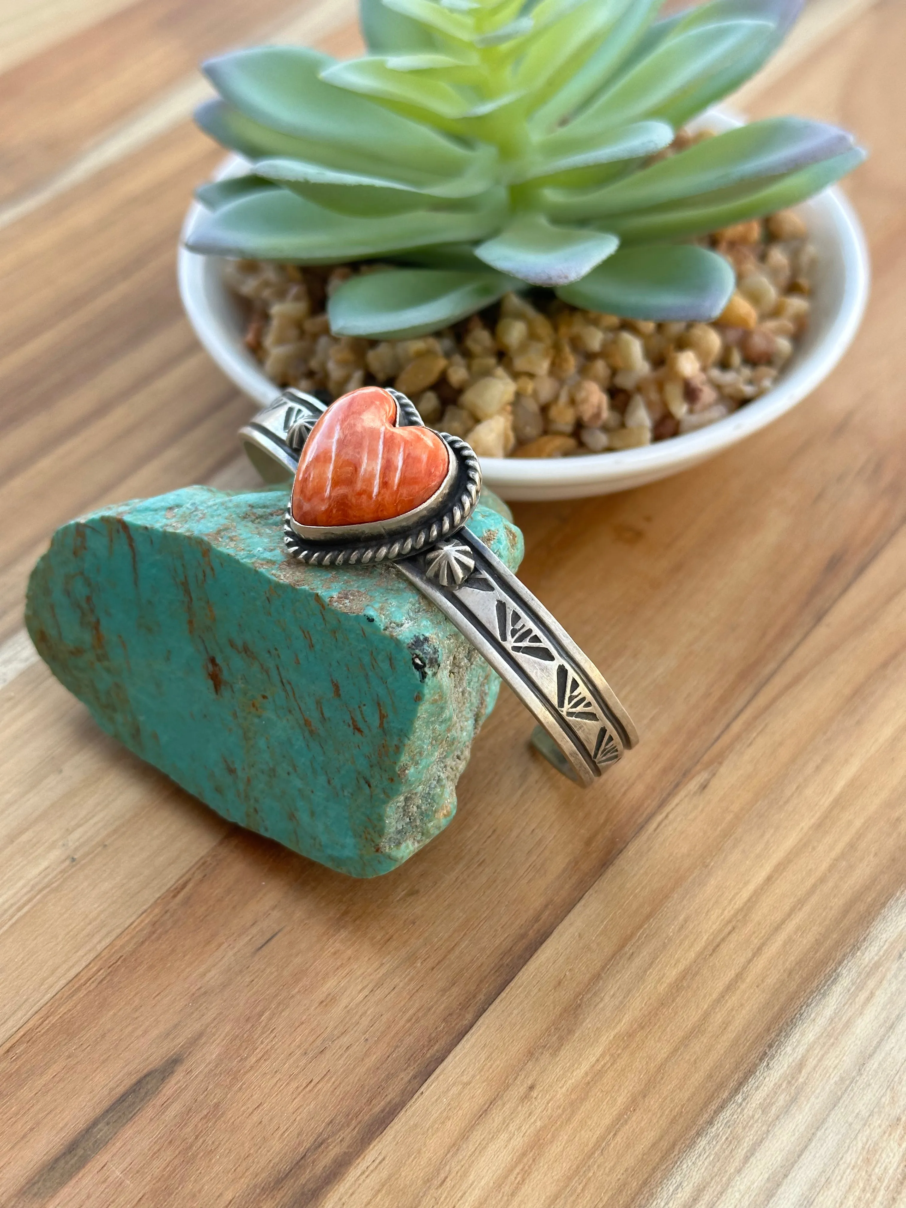 Spiny Oyster Heart Cuff