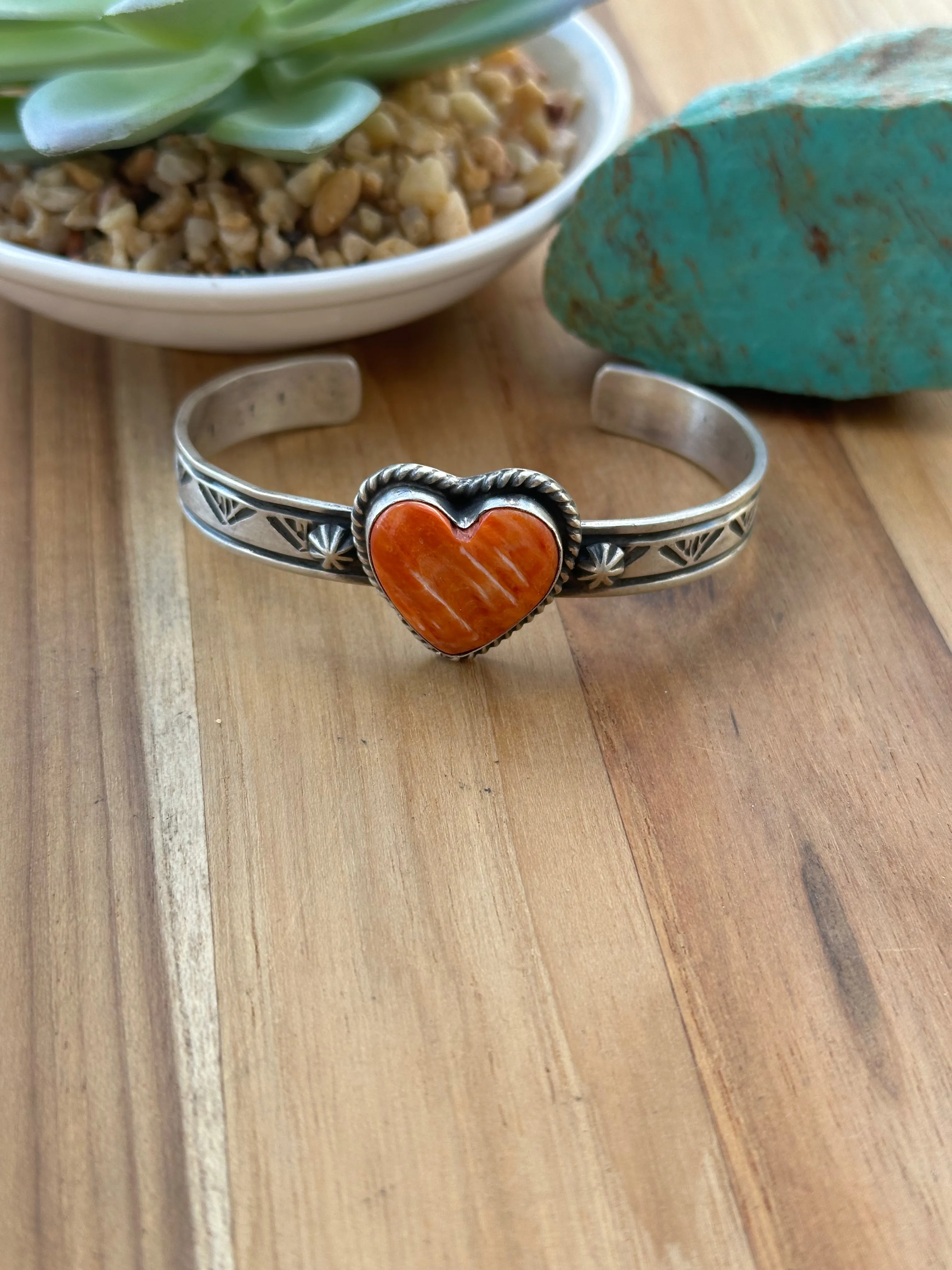 Spiny Oyster Heart Cuff