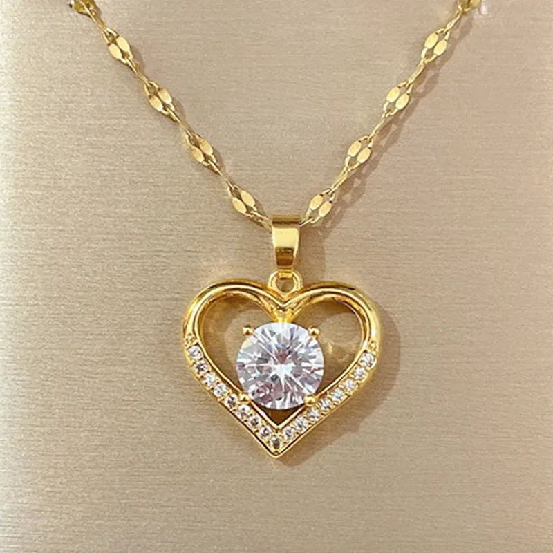 Stainless Steel Heart Pendant Necklace - Golden Lips Chain