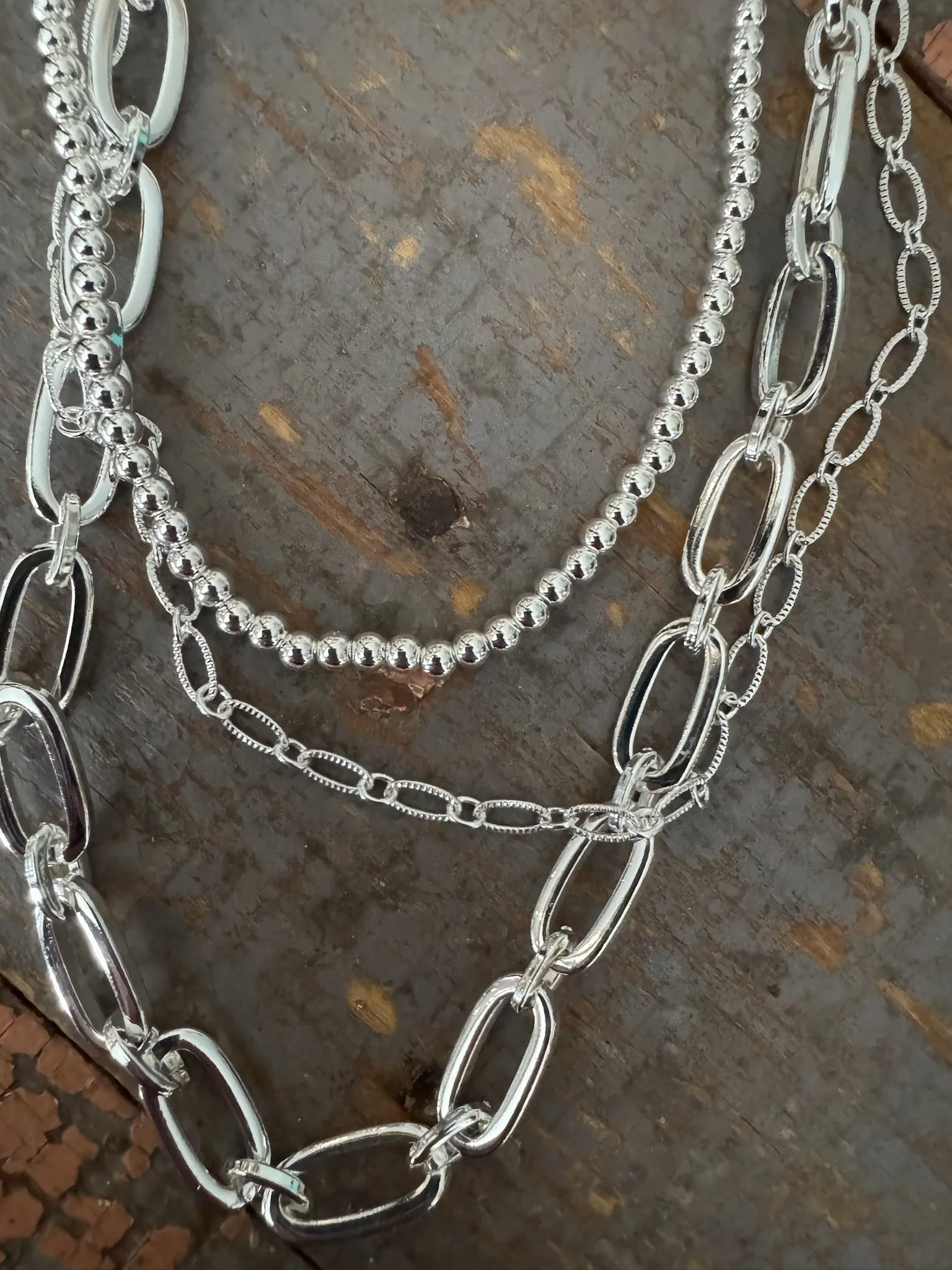 SUTTON LAYERED NECKLACE