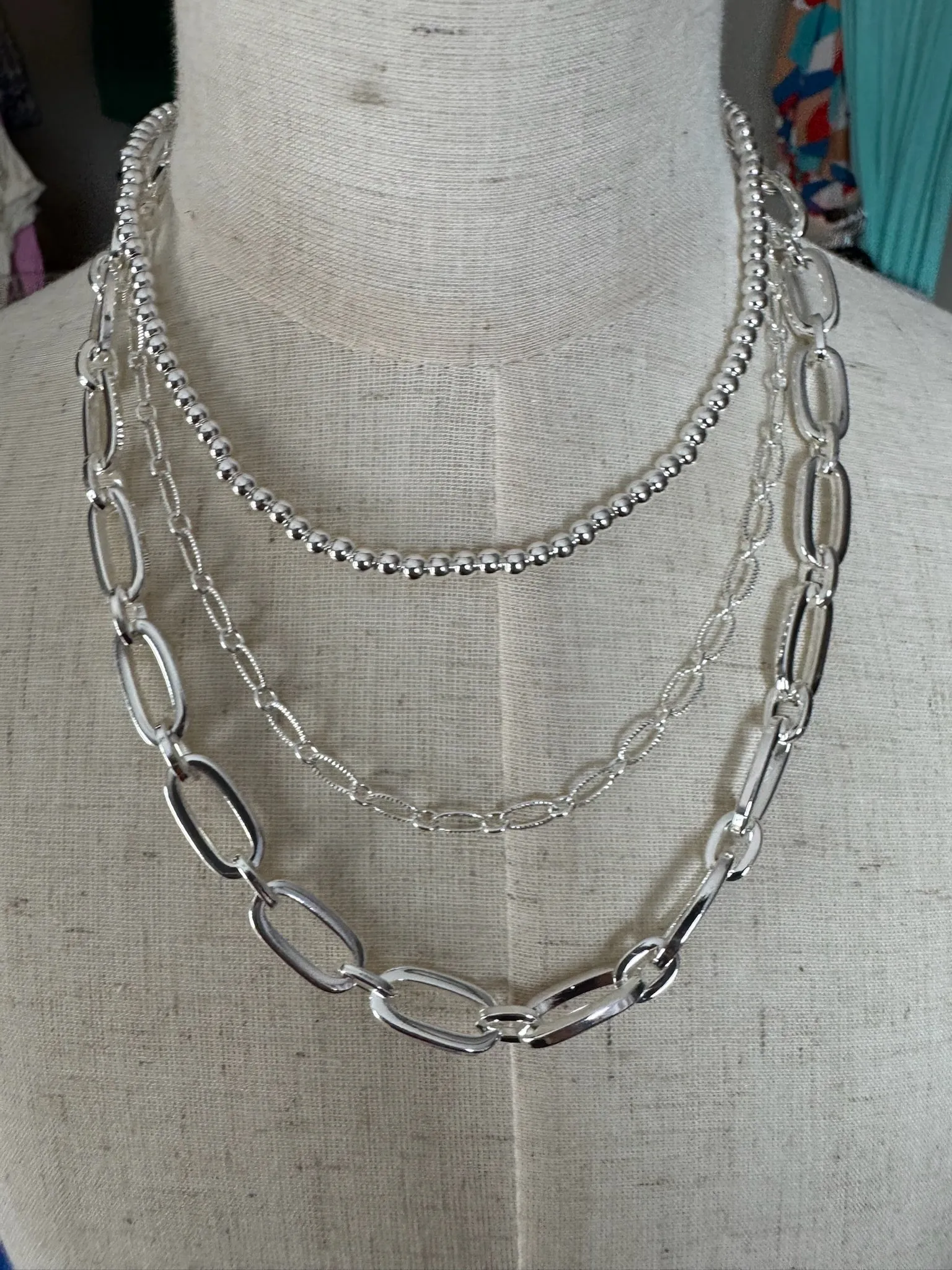 SUTTON LAYERED NECKLACE