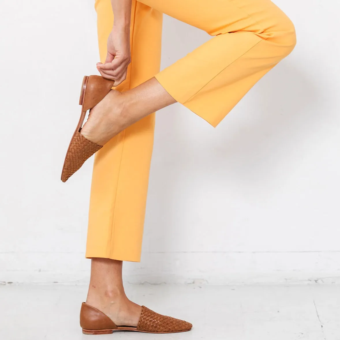 The Woven Flat [Miel]