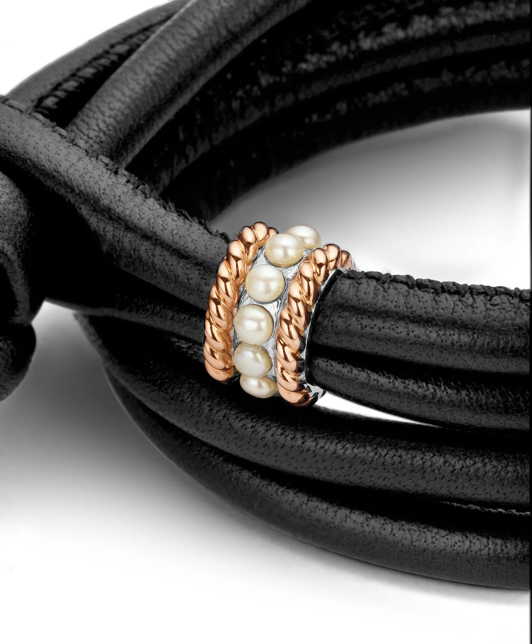 Tirisi Moda Bracelet Sleeve
