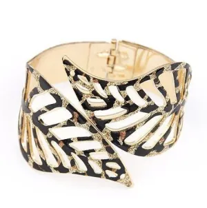 Touching Leaves Bracelet