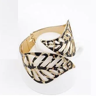 Touching Leaves Bracelet
